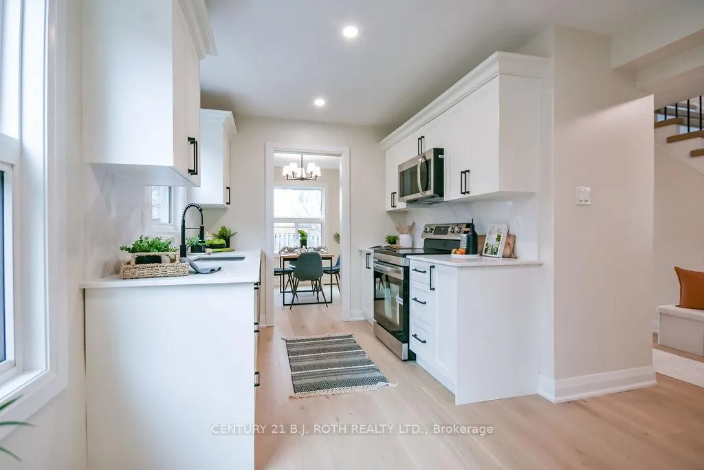 Photo 12 of 20 Hadden Crescent, Barrie, Cundles East — HOMEH