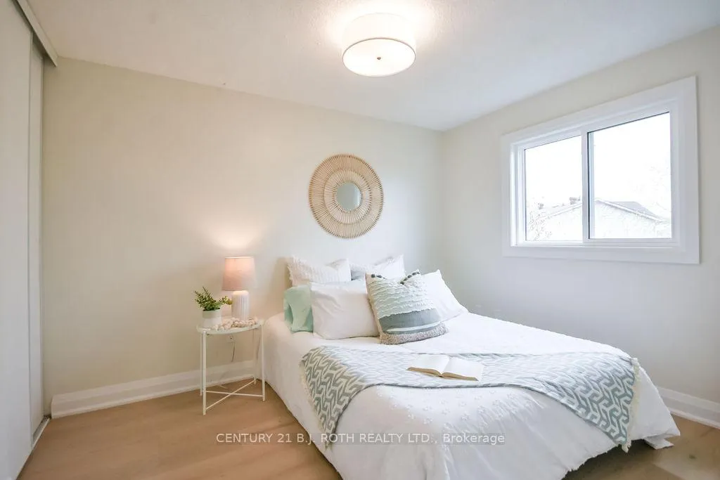 Photo 23 of 20 Hadden Crescent, Barrie, Cundles East — HOMEH