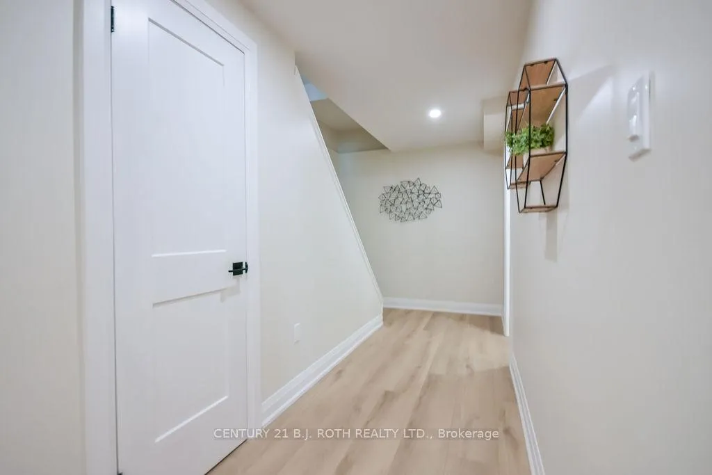 Photo 31 of 20 Hadden Crescent, Barrie, Cundles East — HOMEH