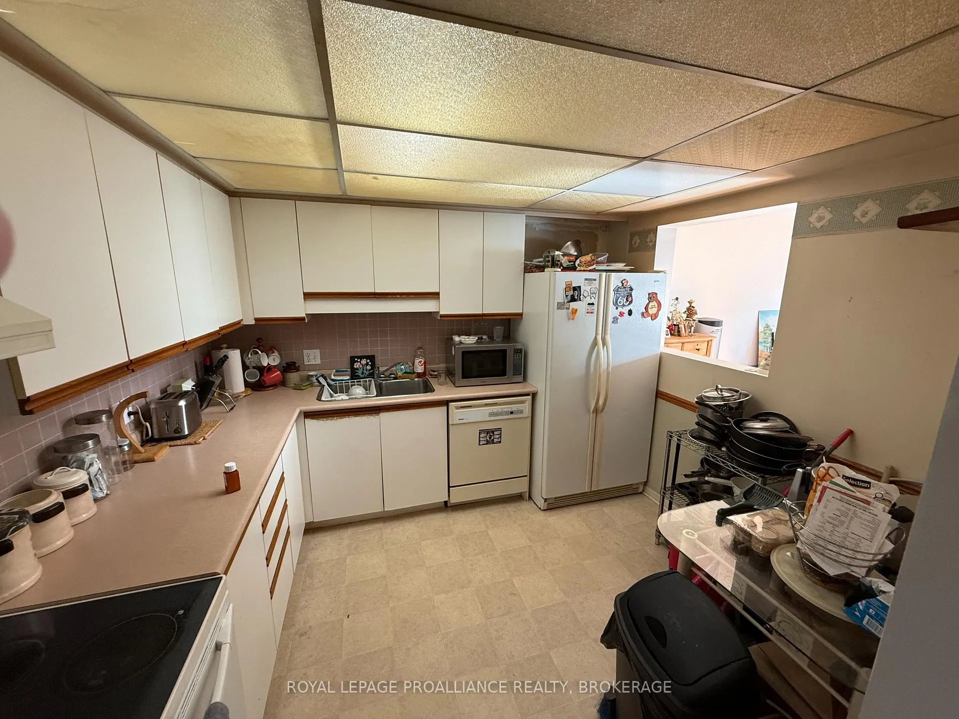 Photo 7 of 772 Littlestone Crescent, Kingston, East Gardiners Rd — HOMEH
