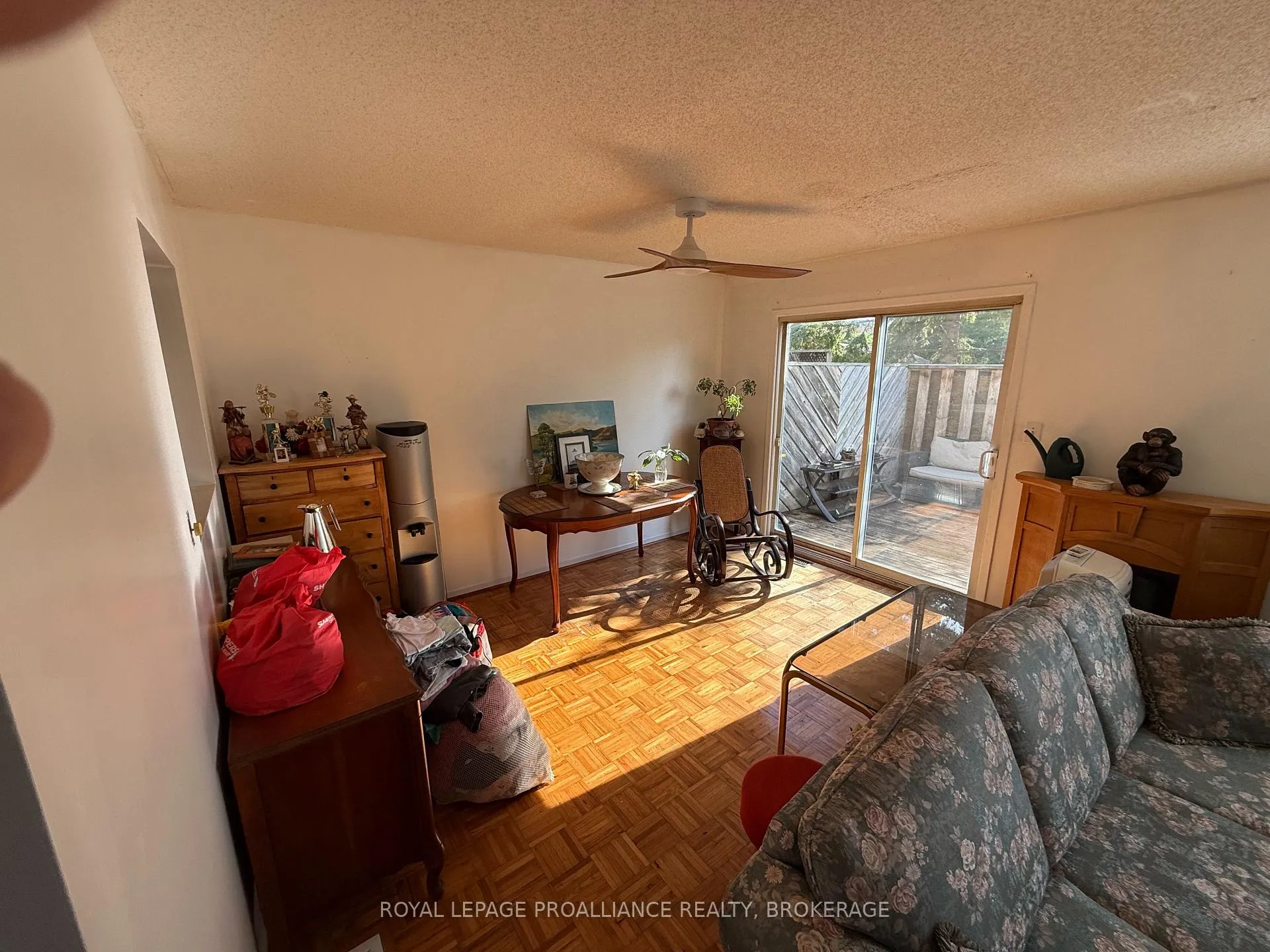 Photo 10 of 772 Littlestone Crescent, Kingston, East Gardiners Rd — HOMEH