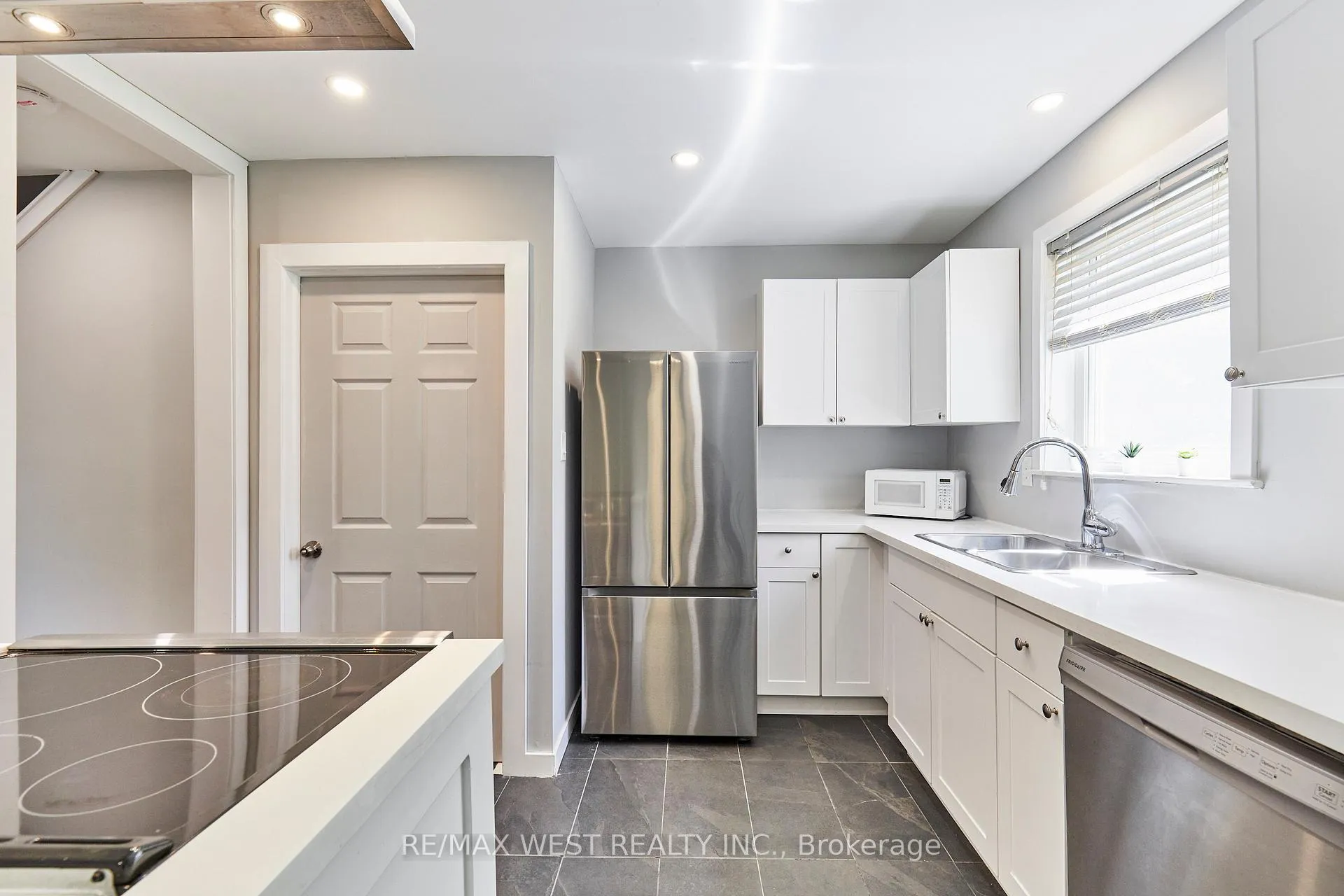 Photo 11 of 20 Mill Street, Markham, Vinegar Hill — HOMEH