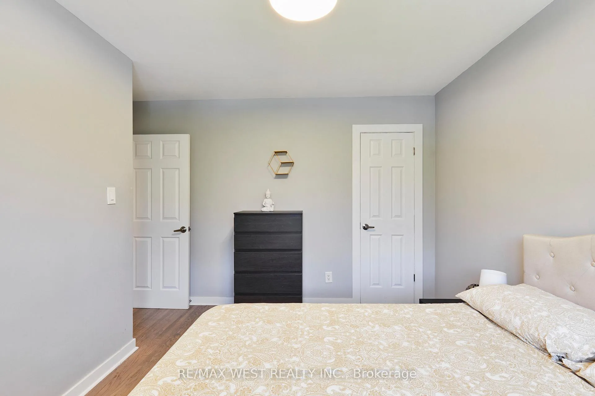 Photo 24 of 20 Mill Street, Markham, Vinegar Hill — HOMEH