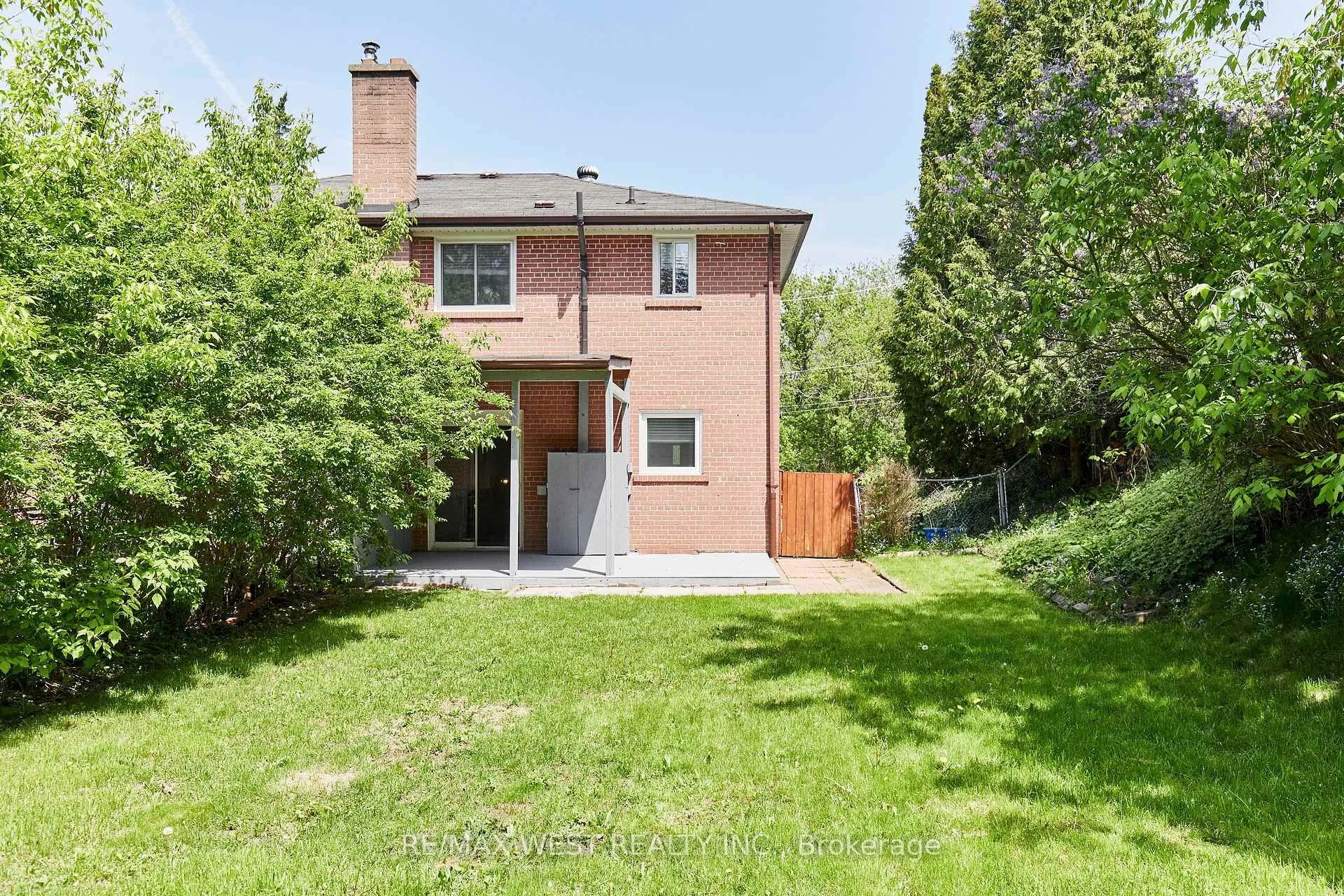 Photo 26 of 20 Mill Street, Markham, Vinegar Hill — HOMEH
