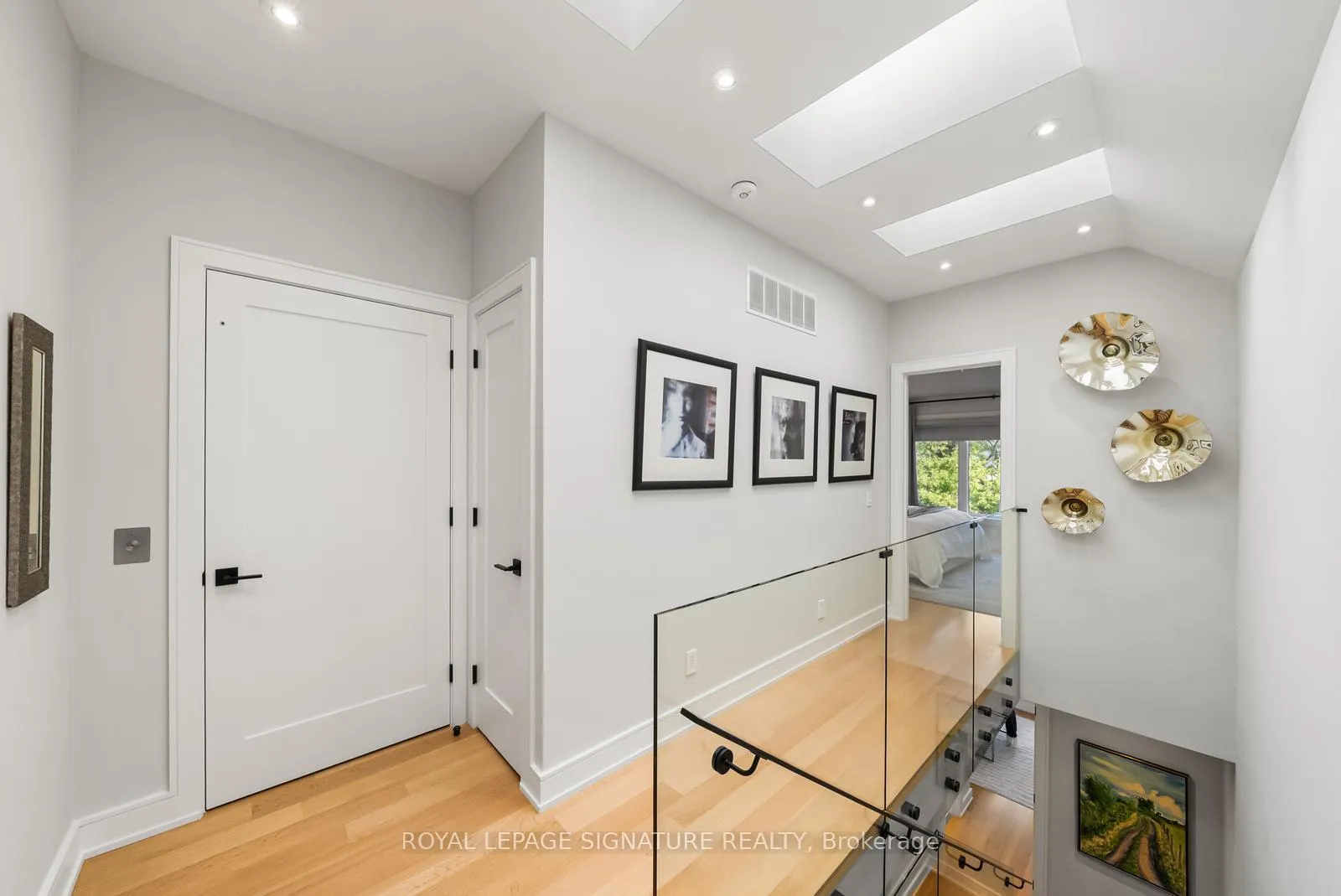 Photo 22 of 588 Woburn Avenue, Toronto, Bedford Park-Nortown — HOMEH