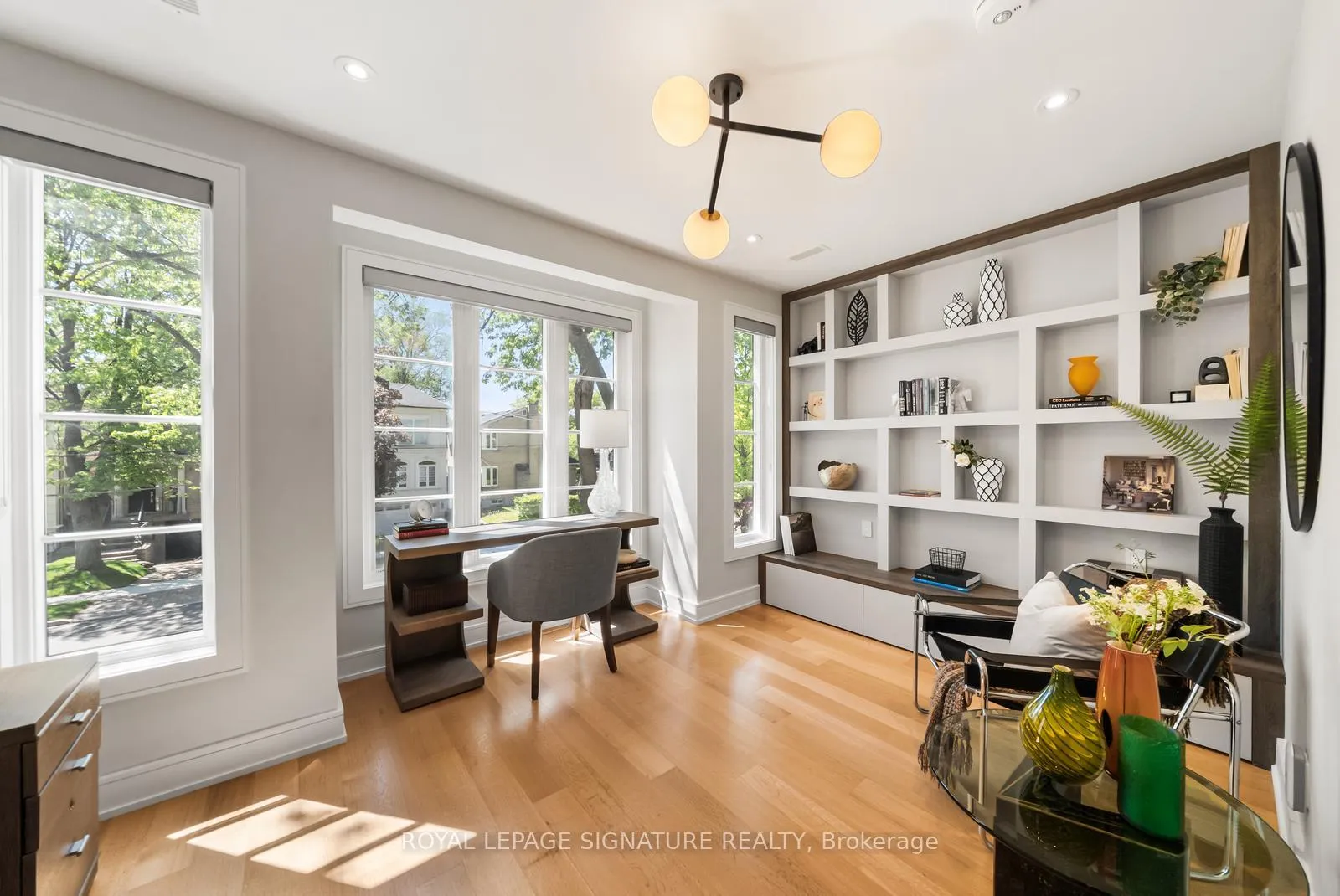 Photo 32 of 588 Woburn Avenue, Toronto, Bedford Park-Nortown — HOMEH