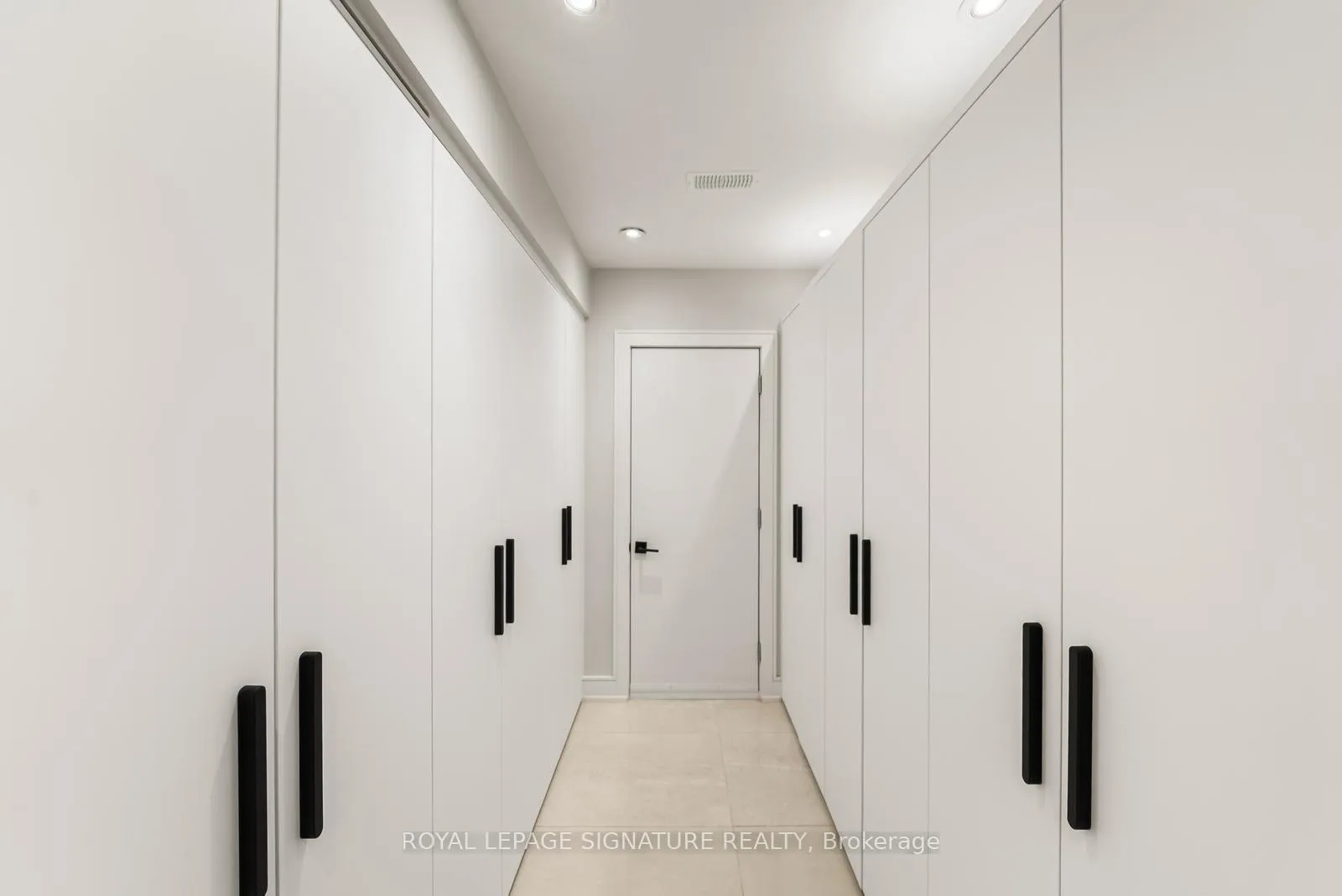 Photo 41 of 588 Woburn Avenue, Toronto, Bedford Park-Nortown — HOMEH