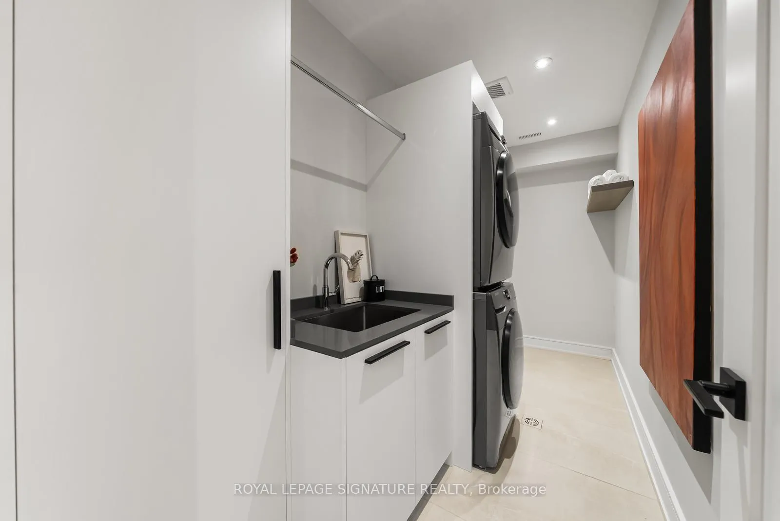 Photo 42 of 588 Woburn Avenue, Toronto, Bedford Park-Nortown — HOMEH