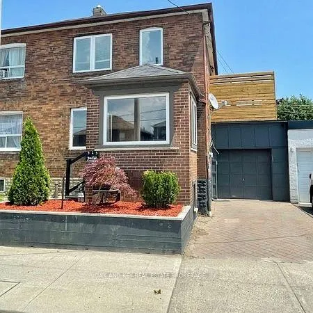 Photo 2 of Unit Lower, 525 Old Weston Road, Toronto, Weston-Pellam Park — HOMEH