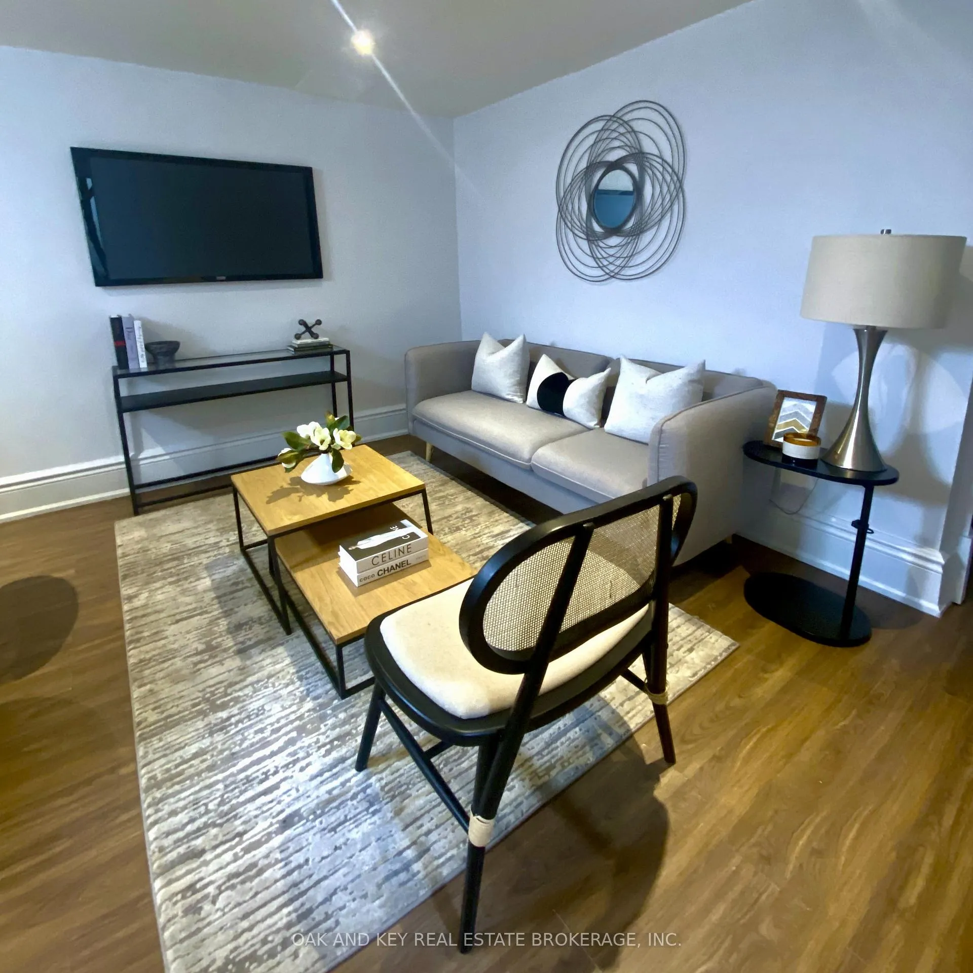 Photo 4 of Unit Lower, 525 Old Weston Road, Toronto, Weston-Pellam Park — HOMEH