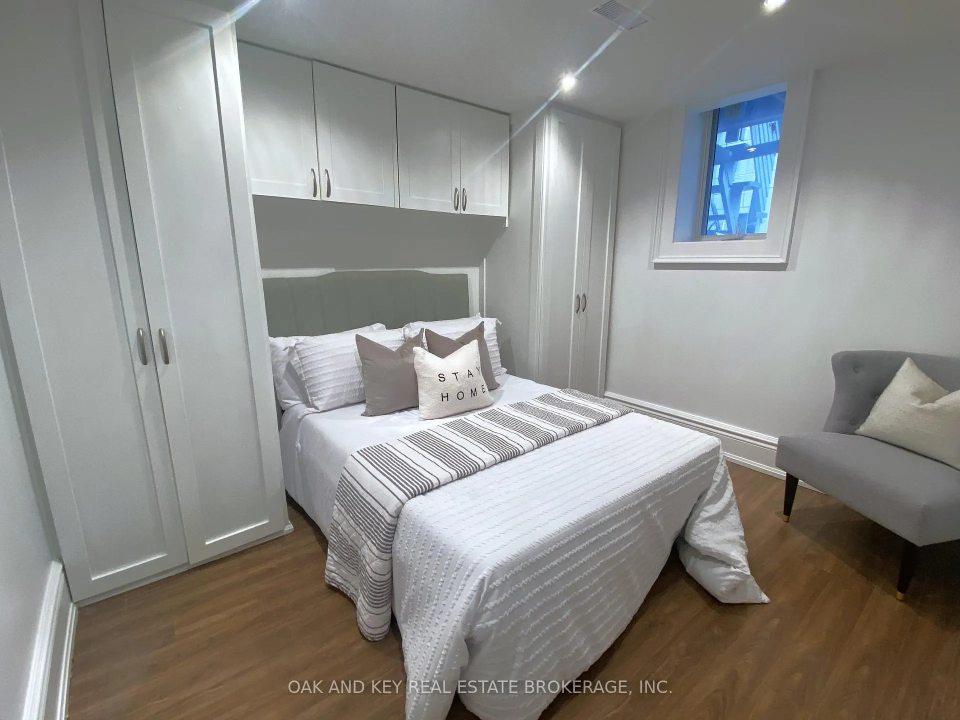 Photo 11 of Unit Lower, 525 Old Weston Road, Toronto, Weston-Pellam Park — HOMEH