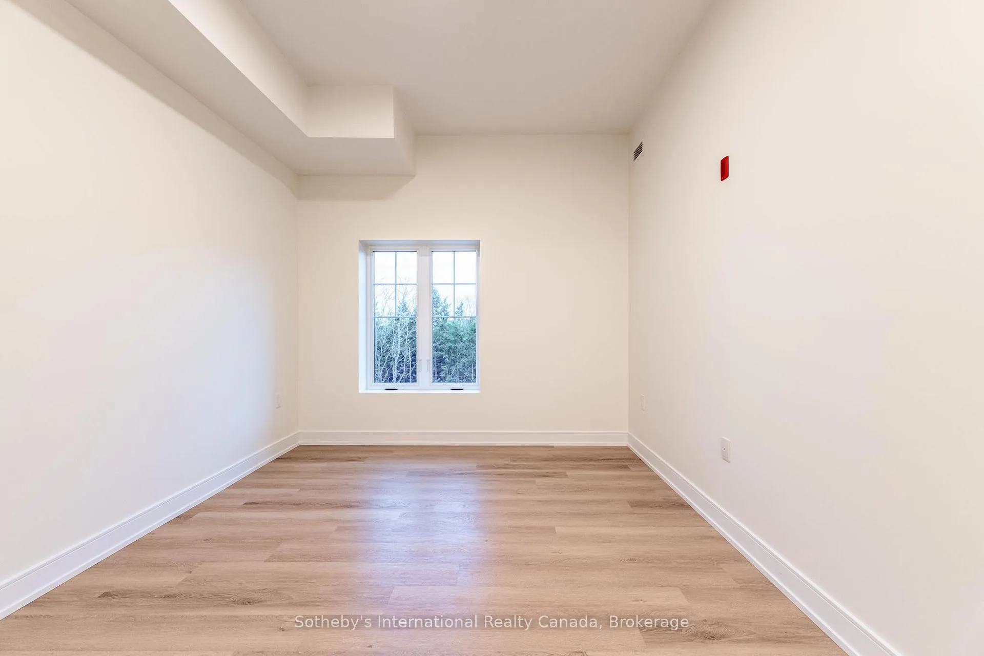 Photo 19 of Unit 411, 121 Mary Street, Clearview, Creemore — HOMEH
