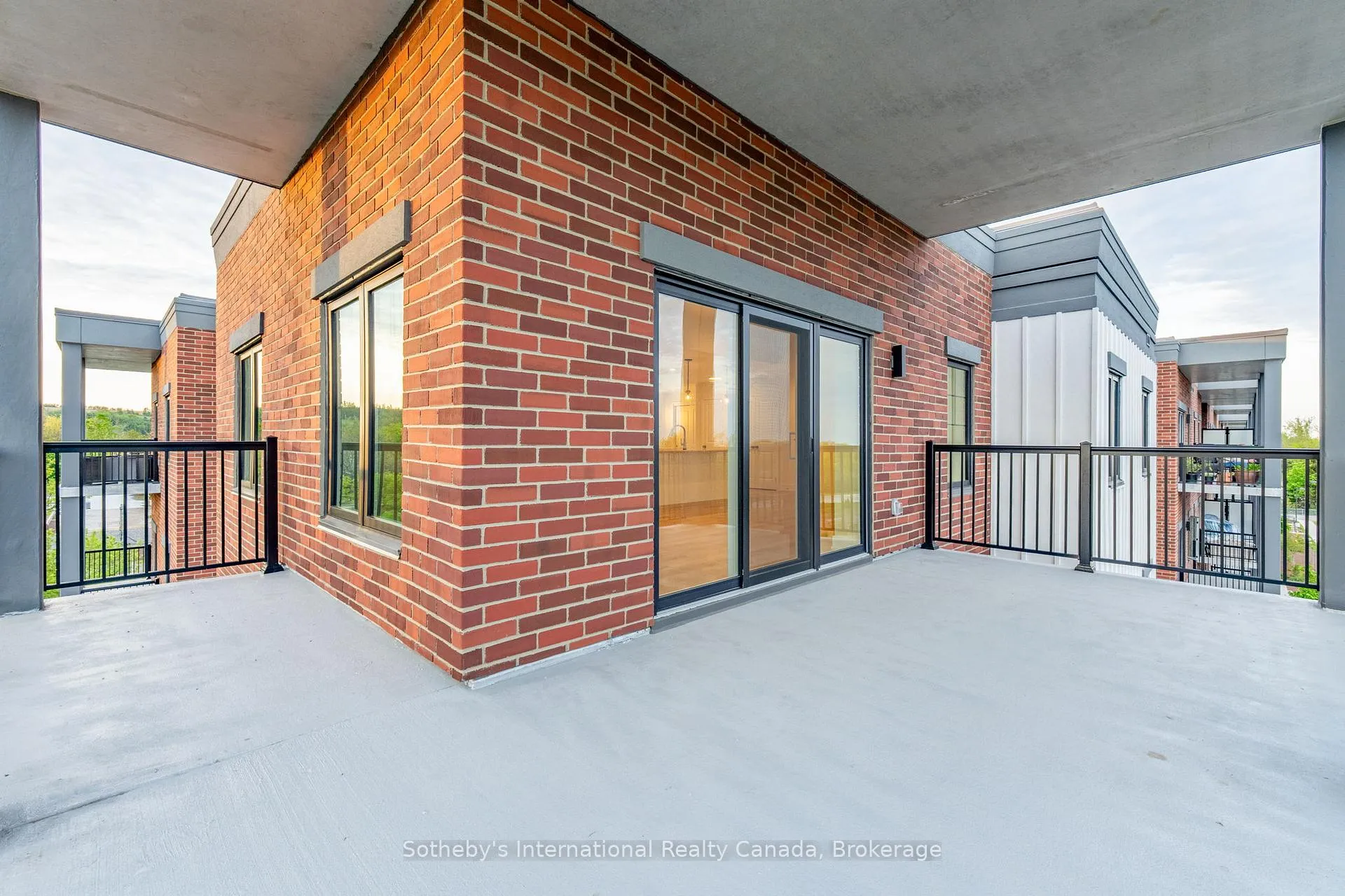 Photo 29 of Unit 411, 121 Mary Street, Clearview, Creemore — HOMEH