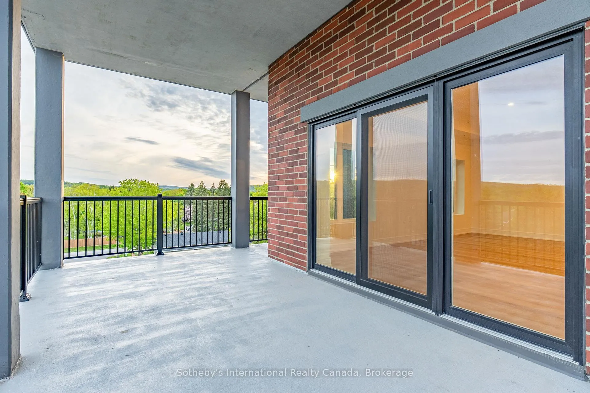 Photo 30 of Unit 411, 121 Mary Street, Clearview, Creemore — HOMEH