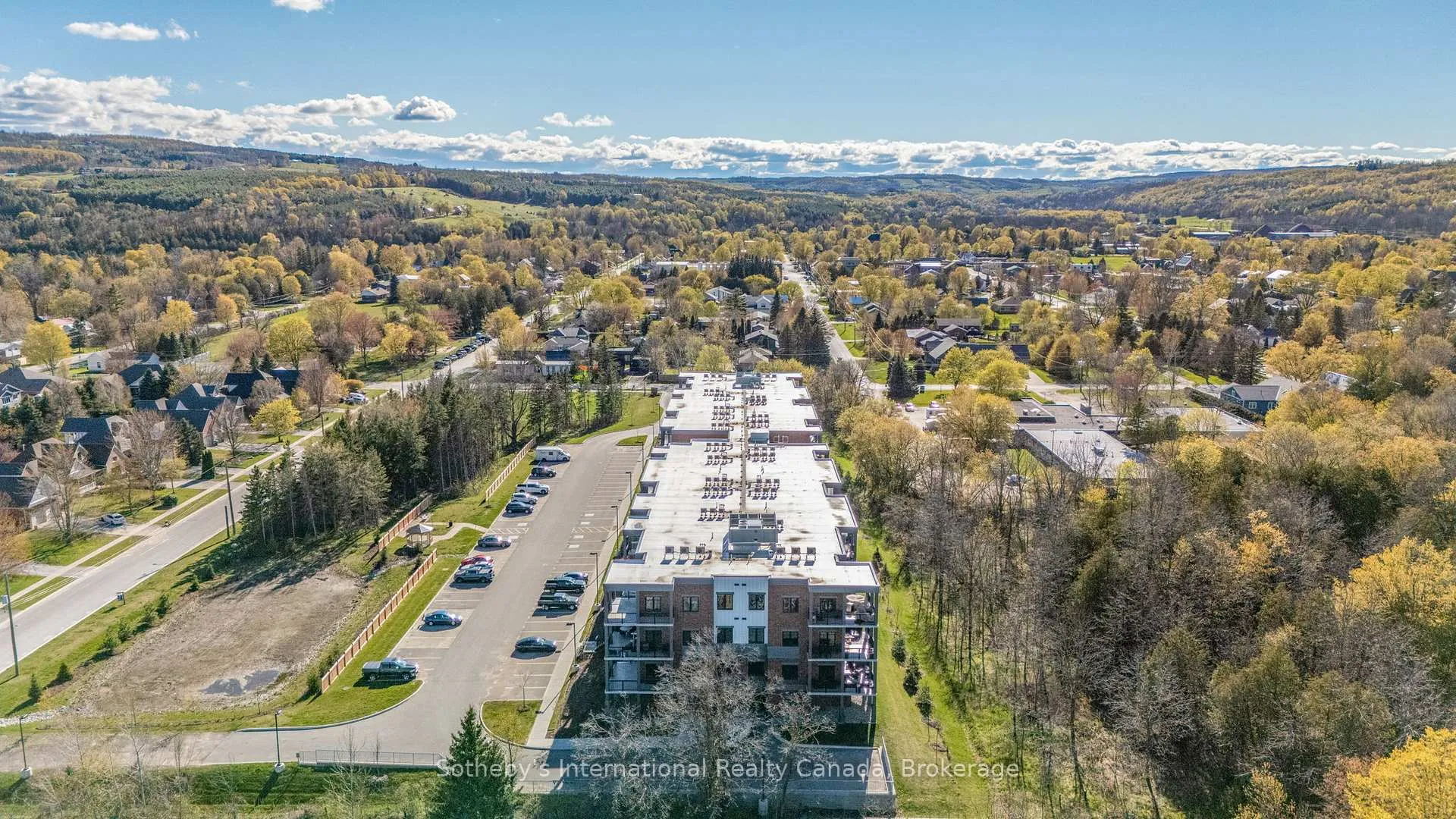 Photo 39 of Unit 411, 121 Mary Street, Clearview, Creemore — HOMEH