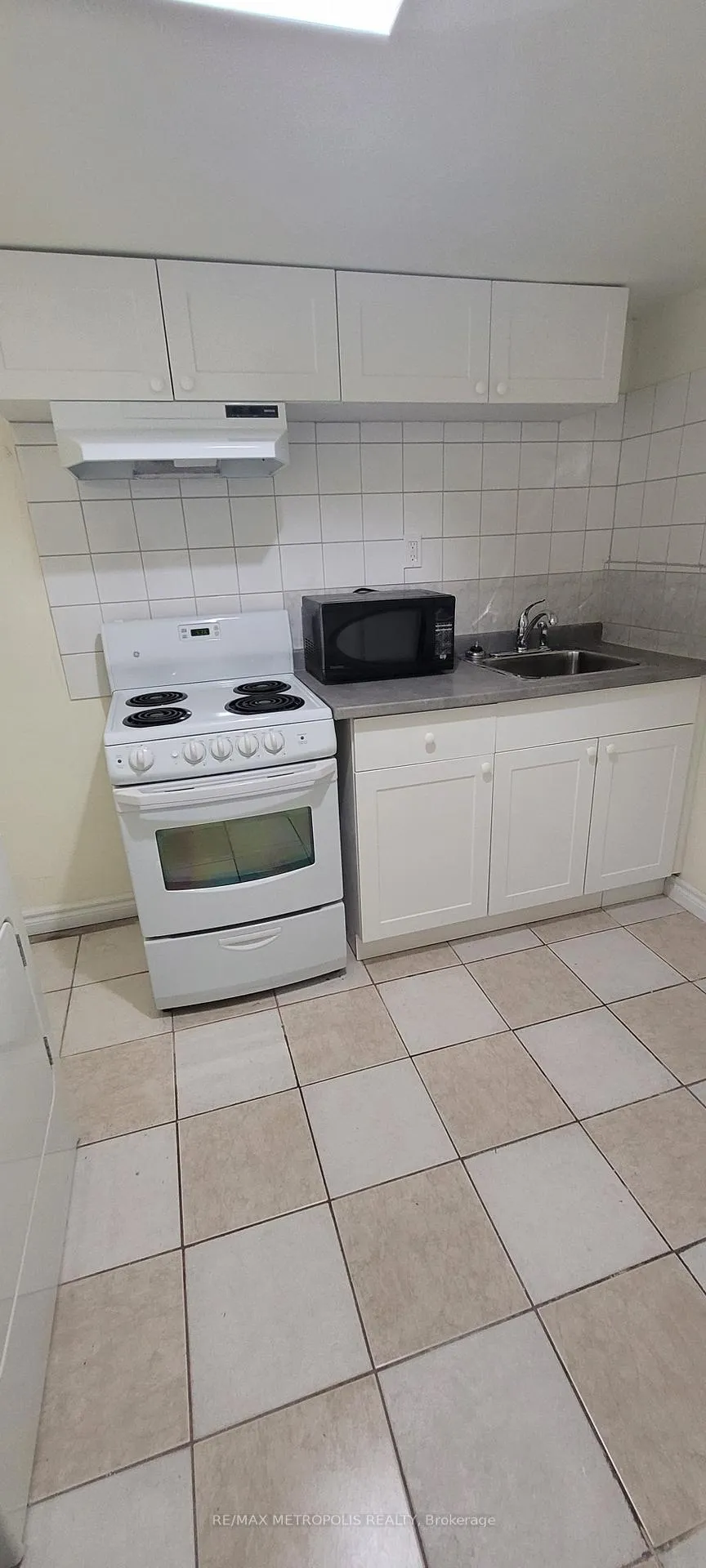Photo 7 of Unit BSMT, 16B Gower Street, Toronto, O'Connor-Parkview — HOMEH