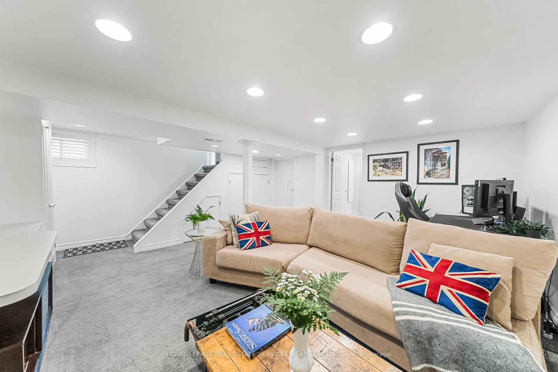 Photo 16 of 6 Beaufield Avenue, Toronto, Leaside — HOMEH