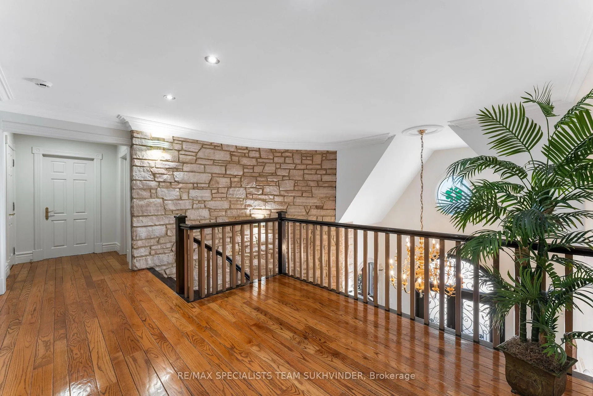 Photo 30 of 12 Edgeforest Drive, Brampton, Toronto Gore Rural Estate — HOMEH