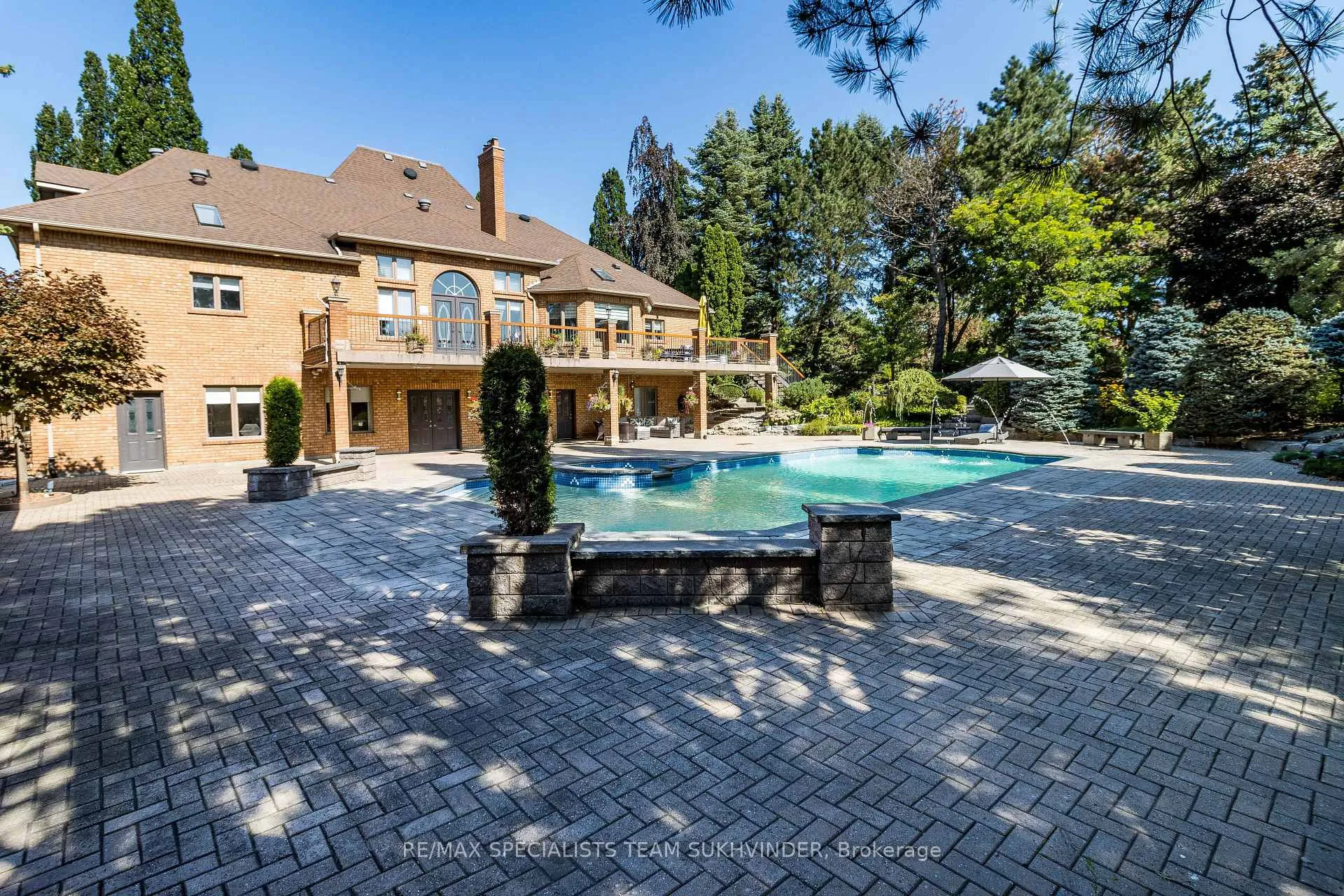 Photo 45 of 12 Edgeforest Drive, Brampton, Toronto Gore Rural Estate — HOMEH