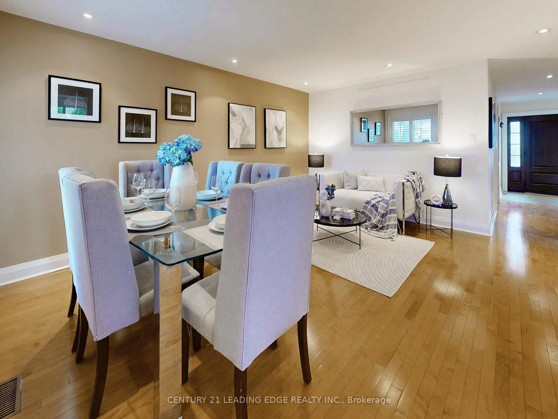 Photo 10 of 1 Sarah Jane Court, Markham, Bullock — HOMEH
