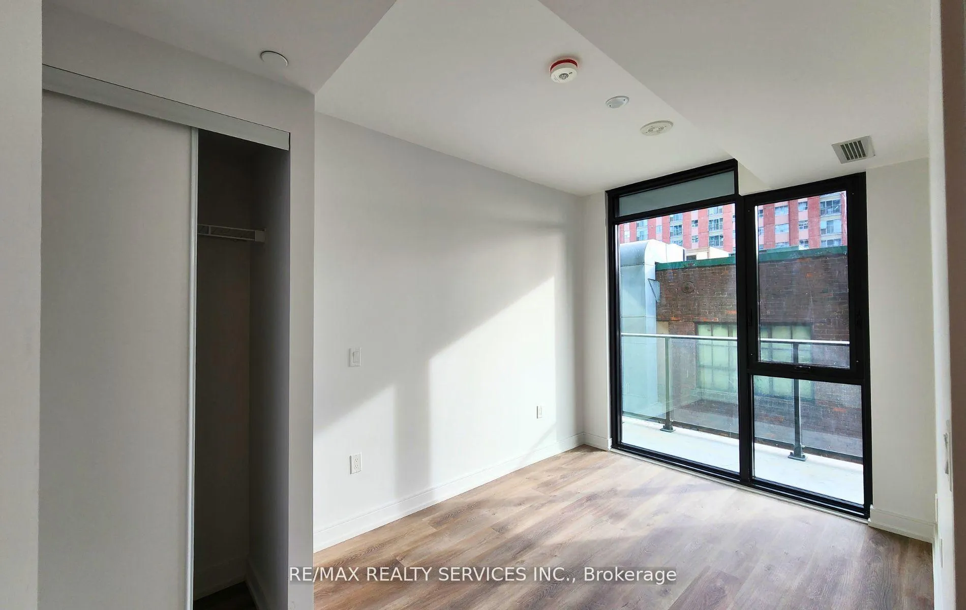 Photo 8 of Unit 410, 1 Jarvis Street, Hamilton, Beasley — HOMEH