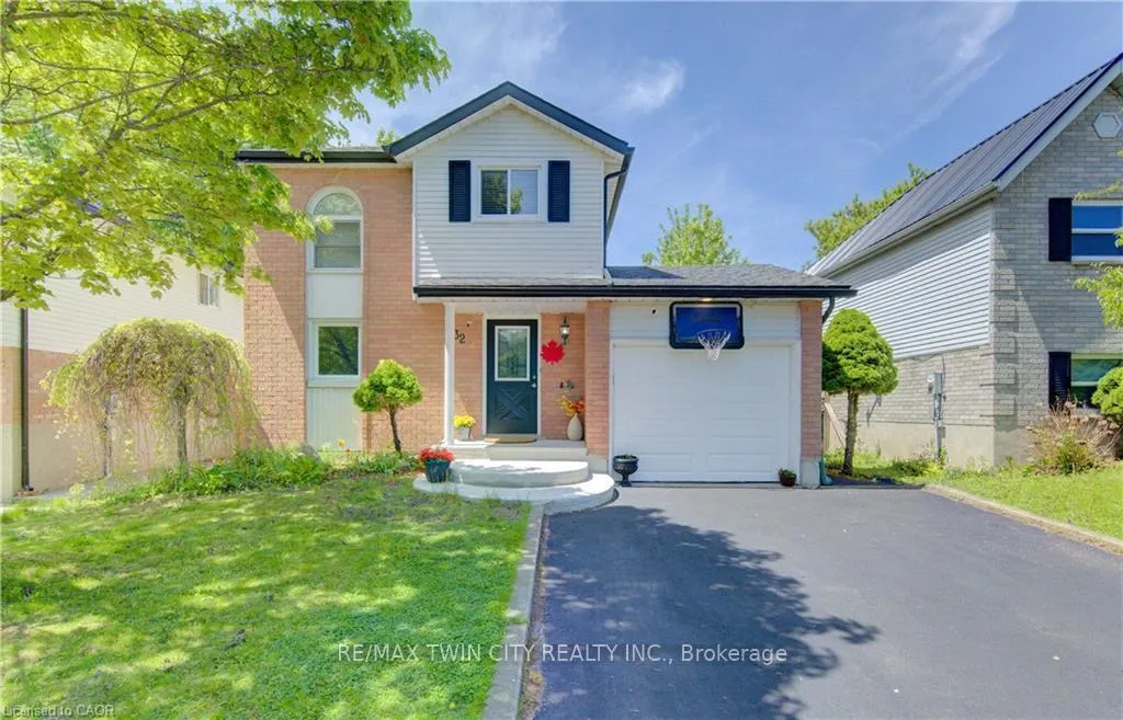 Front of 32 Enfield Drive