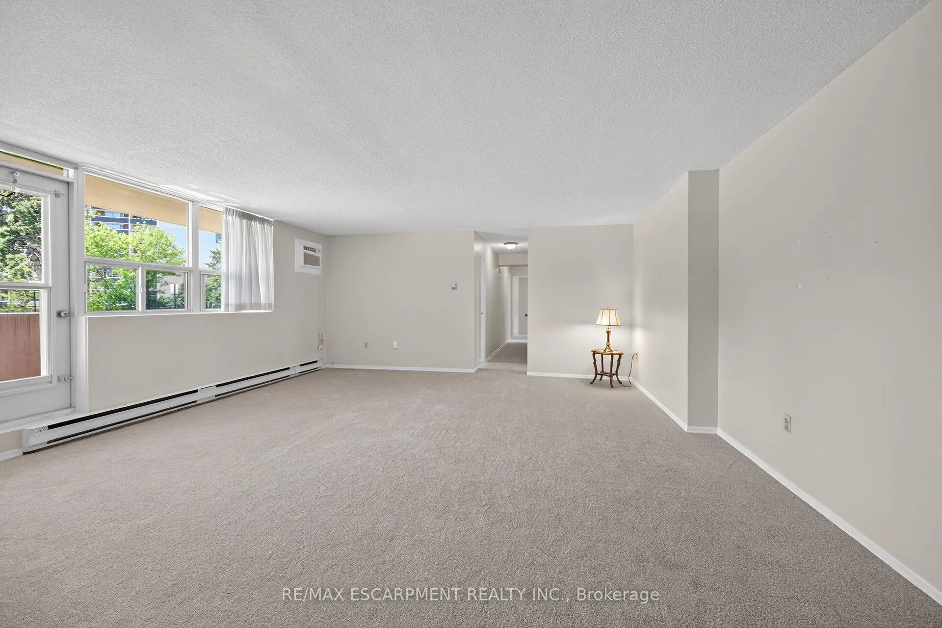 Photo 4 of Unit 101, 700 Dynes Road, Burlington, Roseland — HOMEH