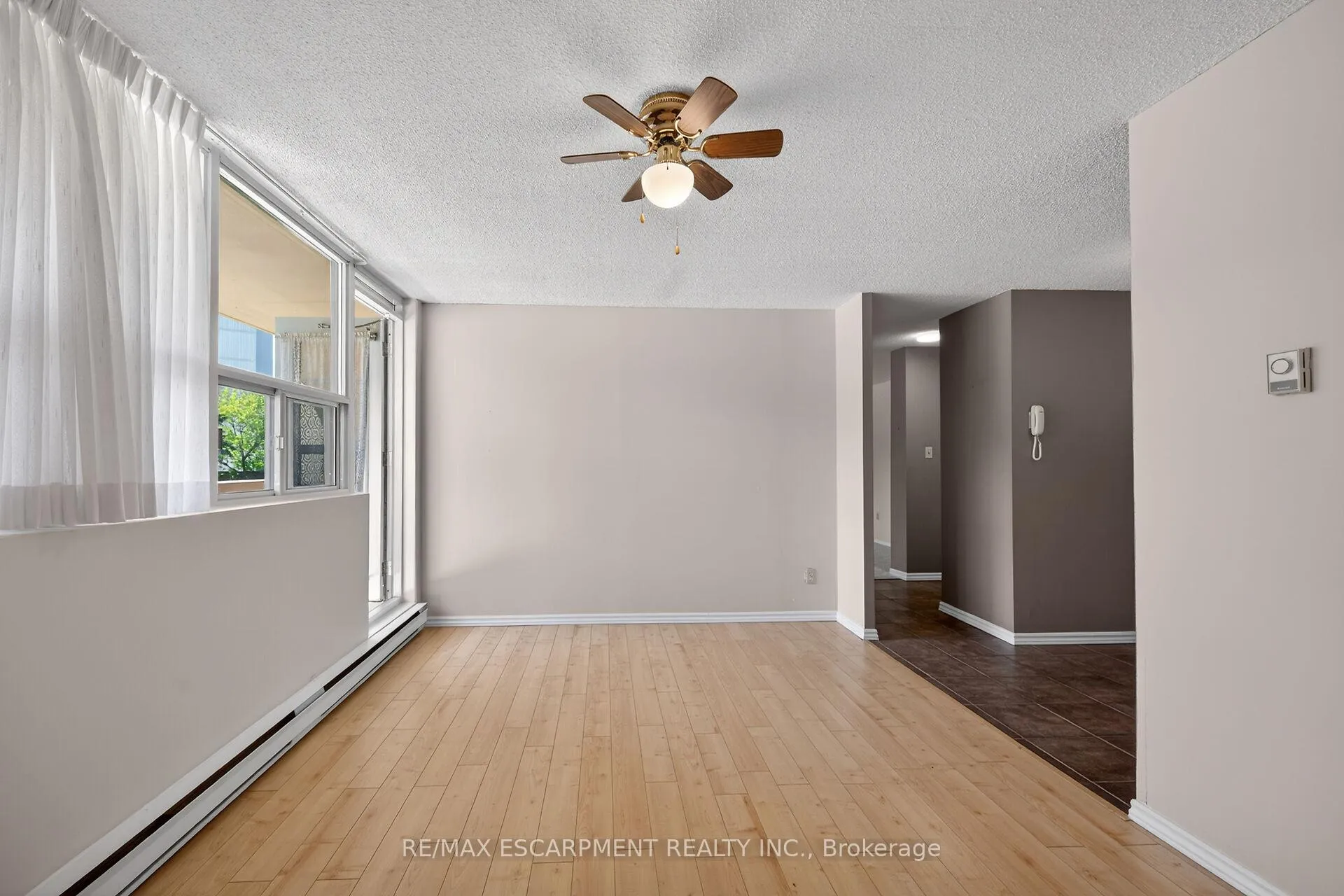 Photo 14 of Unit 101, 700 Dynes Road, Burlington, Roseland — HOMEH