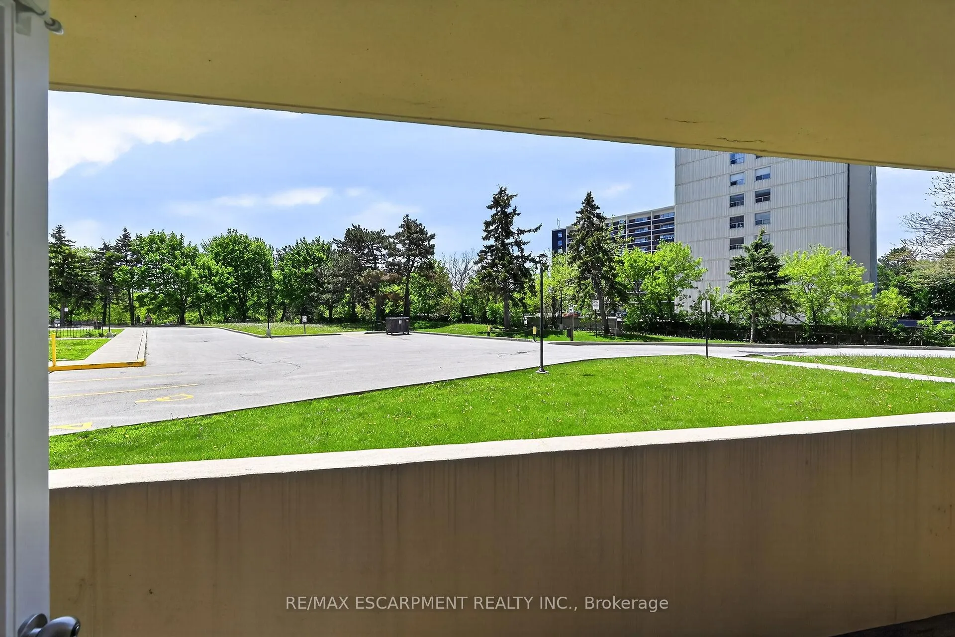 Photo 30 of Unit 101, 700 Dynes Road, Burlington, Roseland — HOMEH