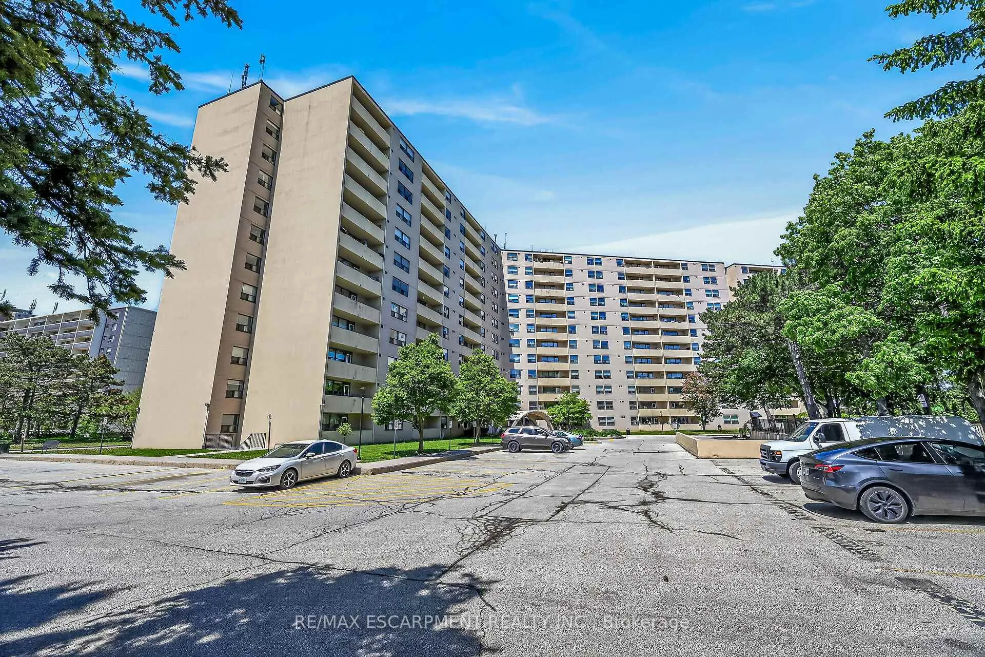 Photo 47 of Unit 101, 700 Dynes Road, Burlington, Roseland — HOMEH