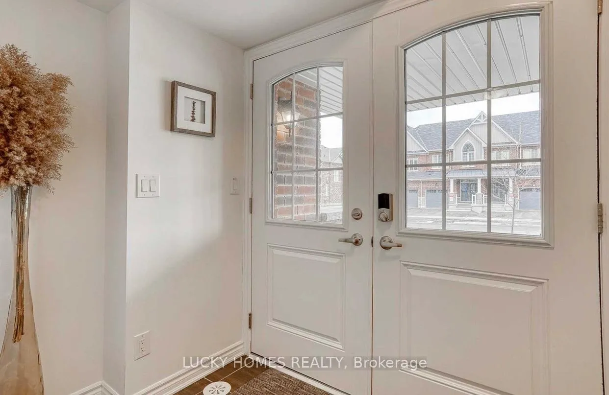 Photo 11 of 85 Sutcliffe Drive, Whitby, Rolling Acres — HOMEH