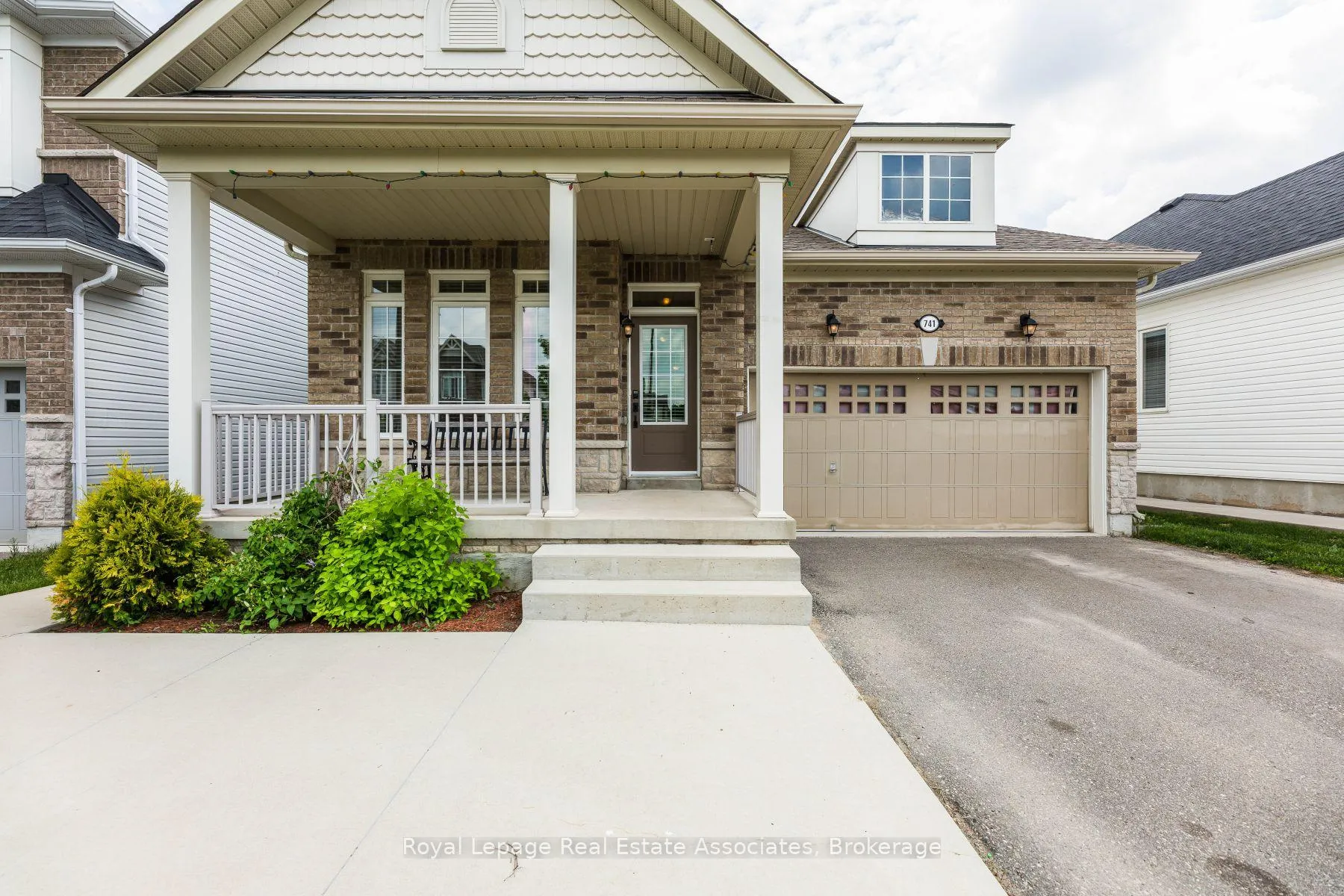 Photo 3 of Unit A, 741 Cedar Street, Shelburne — HOMEH