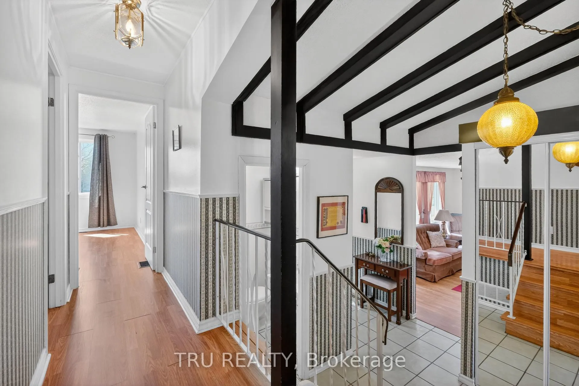 Photo 21 of 333 Amiens Street, Ottawa, Bilberry Creek/Queenswood Heights — HOMEH