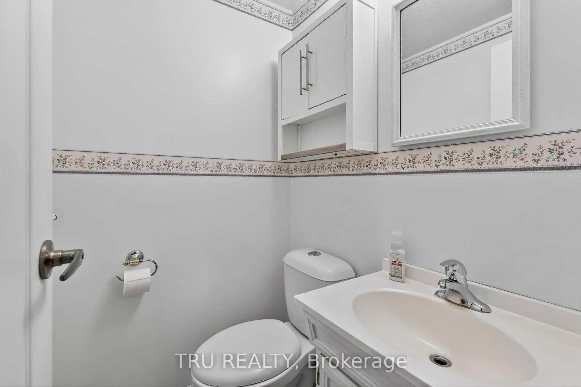 Photo 31 of 333 Amiens Street, Ottawa, Bilberry Creek/Queenswood Heights — HOMEH