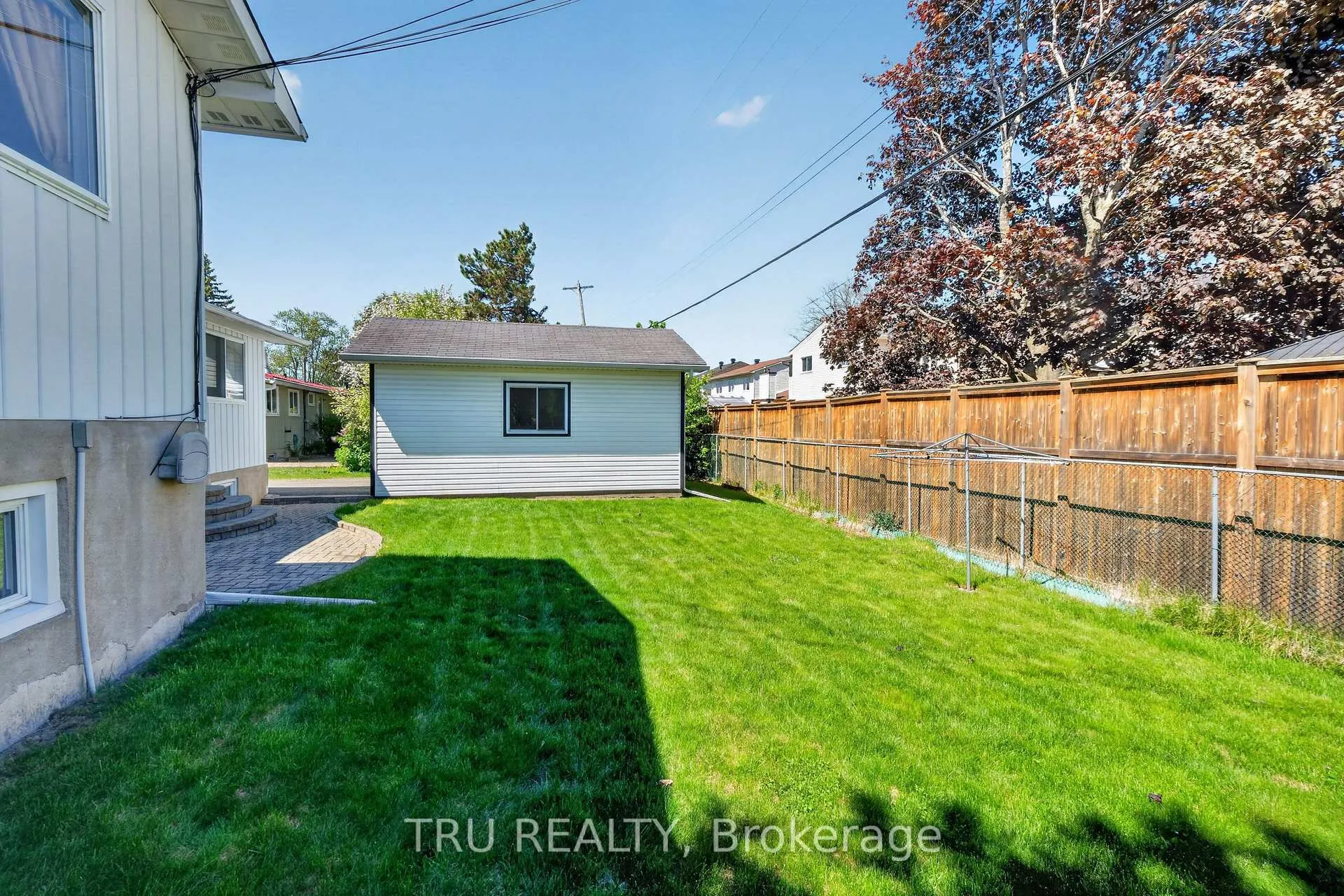 Photo 48 of 333 Amiens Street, Ottawa, Bilberry Creek/Queenswood Heights — HOMEH