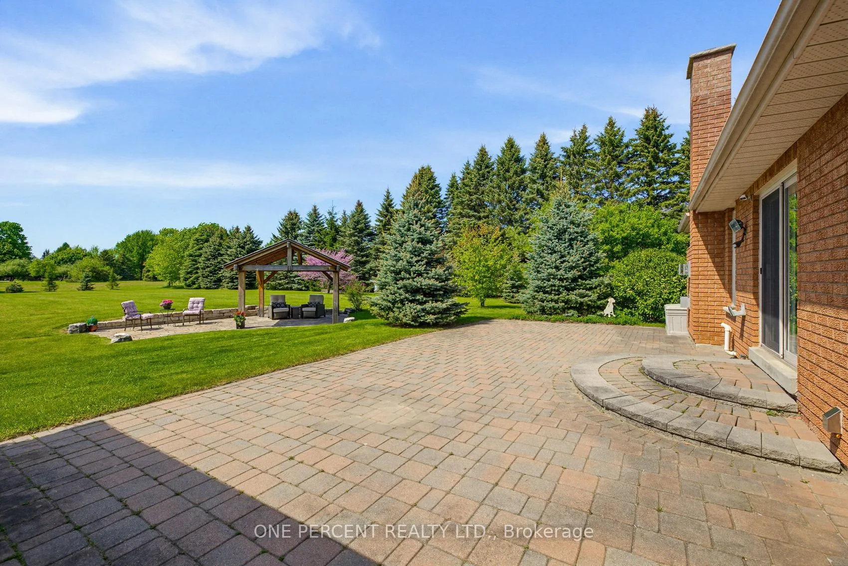 Photo 36 of 10 Cranston Drive, Caledon, Caledon East — HOMEH
