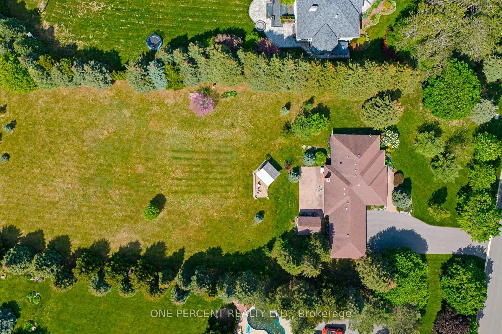 Photo 45 of 10 Cranston Drive, Caledon, Caledon East — HOMEH