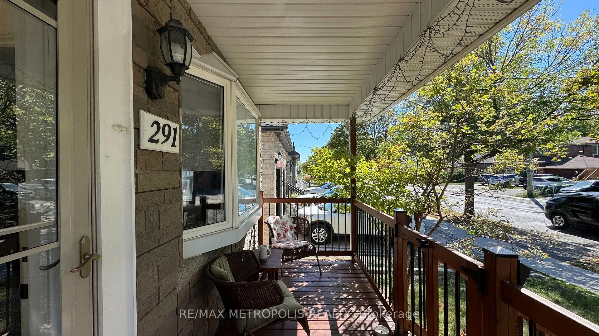 Photo 6 of 291 Kennedy Road E, Scarborough, Birchcliffe-Cliffside — HOMEH
