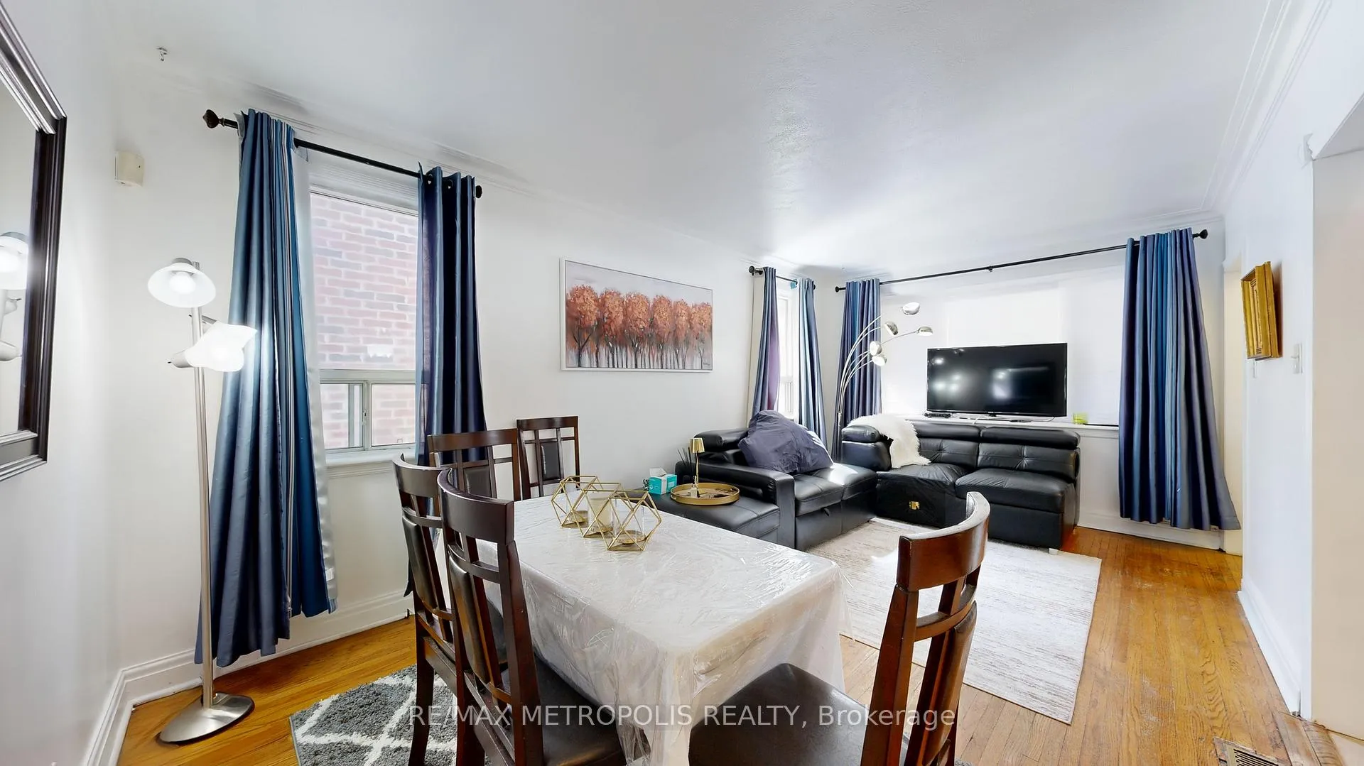Photo 13 of 291 Kennedy Road E, Scarborough, Birchcliffe-Cliffside — HOMEH