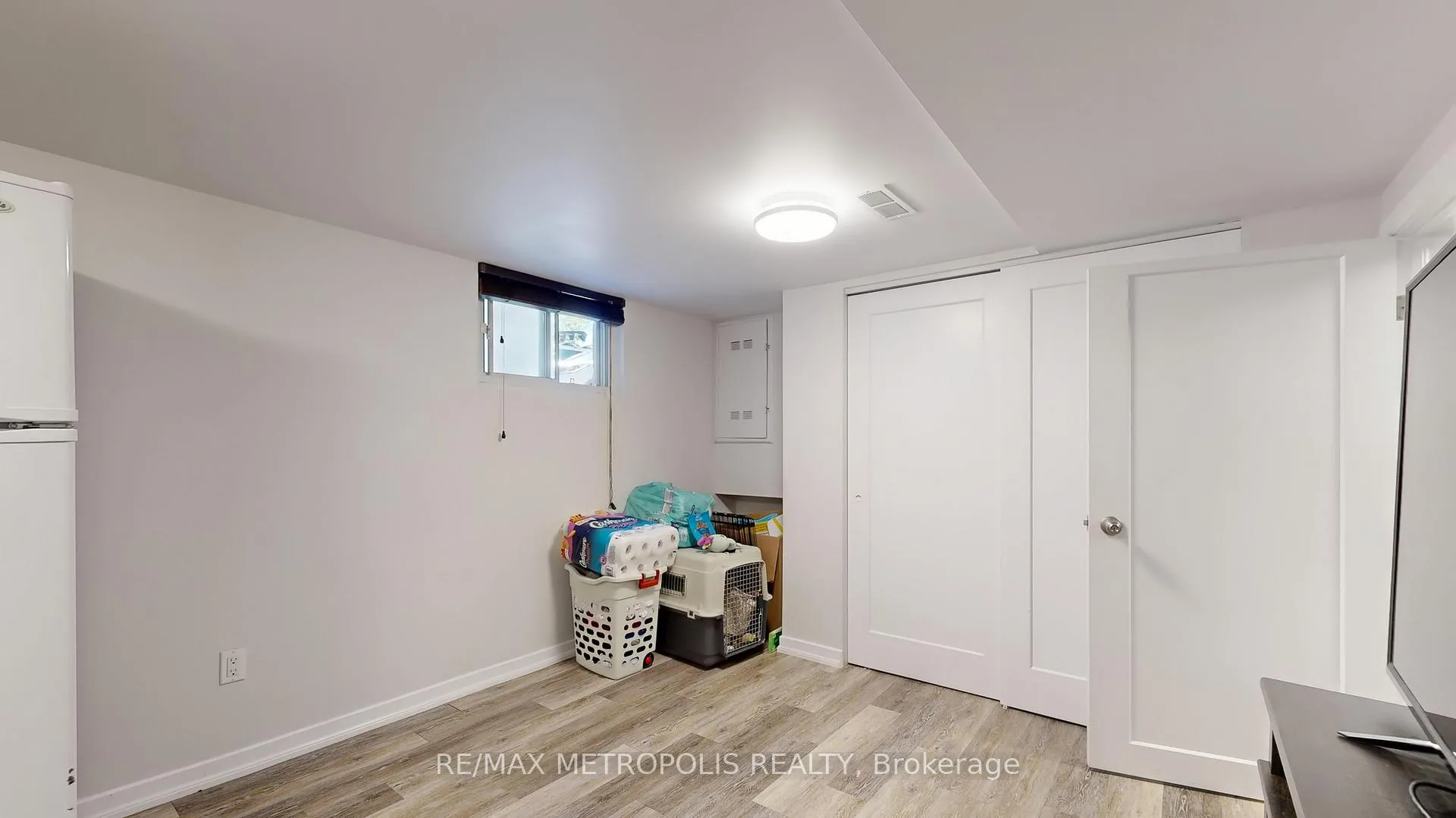 Photo 33 of 291 Kennedy Road E, Scarborough, Birchcliffe-Cliffside — HOMEH