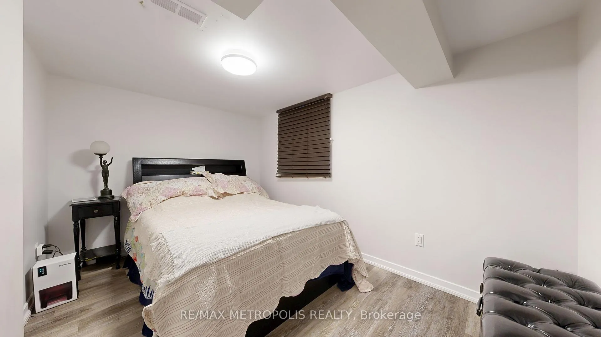 Photo 34 of 291 Kennedy Road E, Scarborough, Birchcliffe-Cliffside — HOMEH