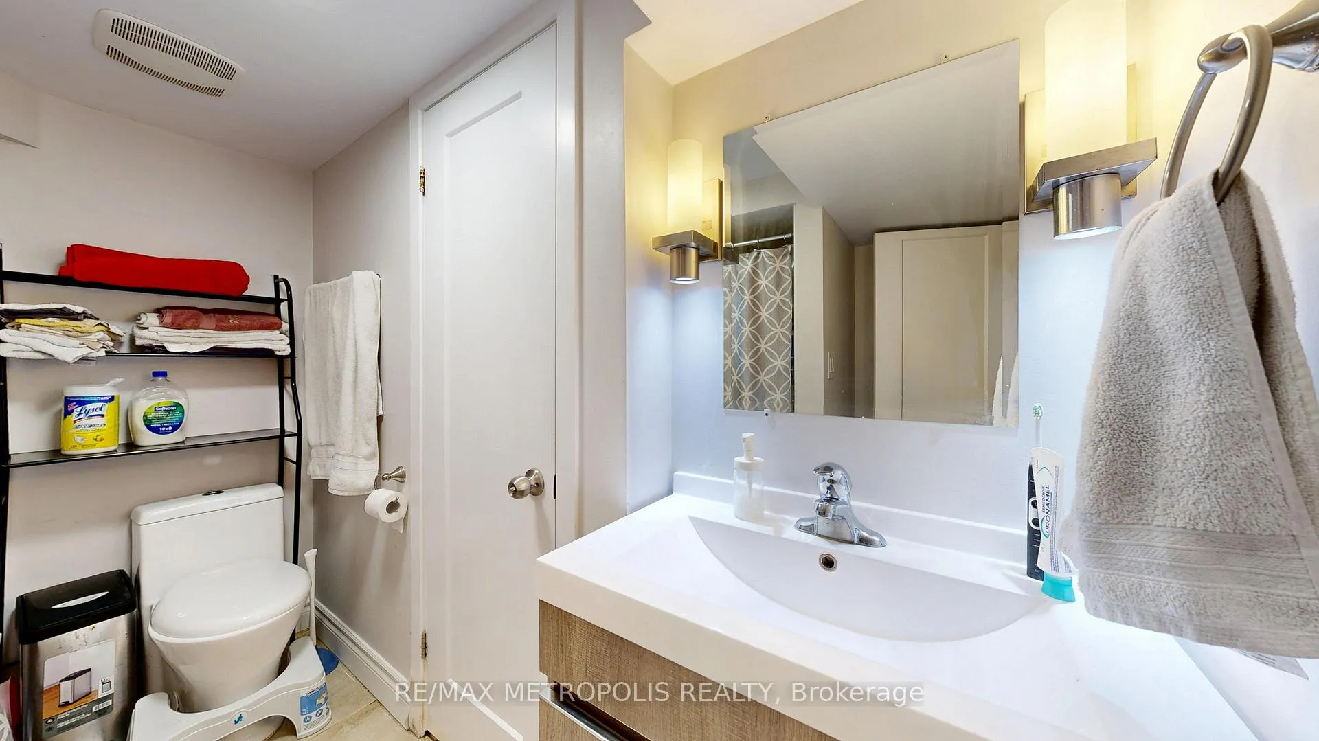 Photo 36 of 291 Kennedy Road E, Scarborough, Birchcliffe-Cliffside — HOMEH