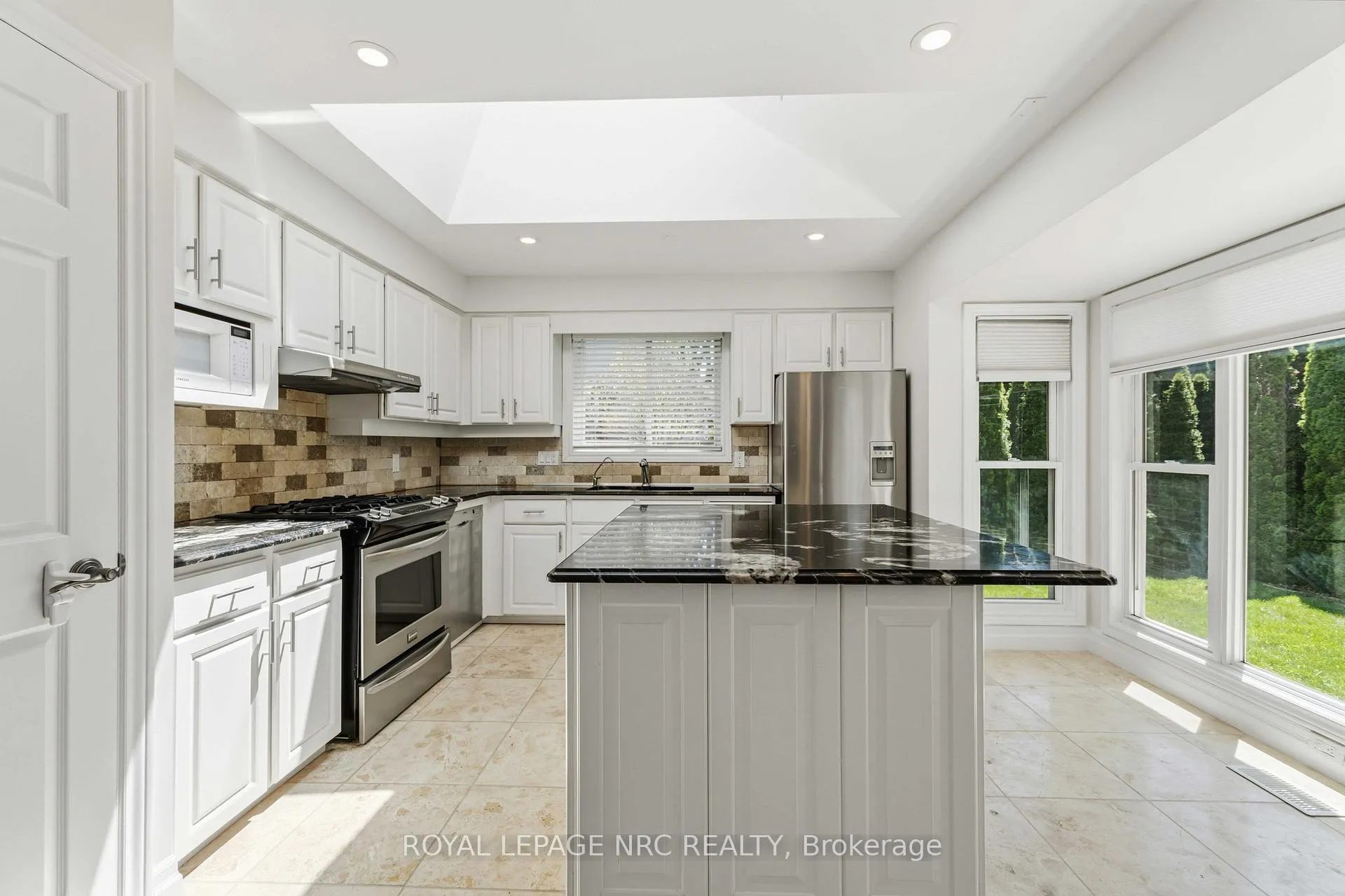 Photo 19 of 3 Cheritan Court, St. Catharines, Port Dalhousie — HOMEH