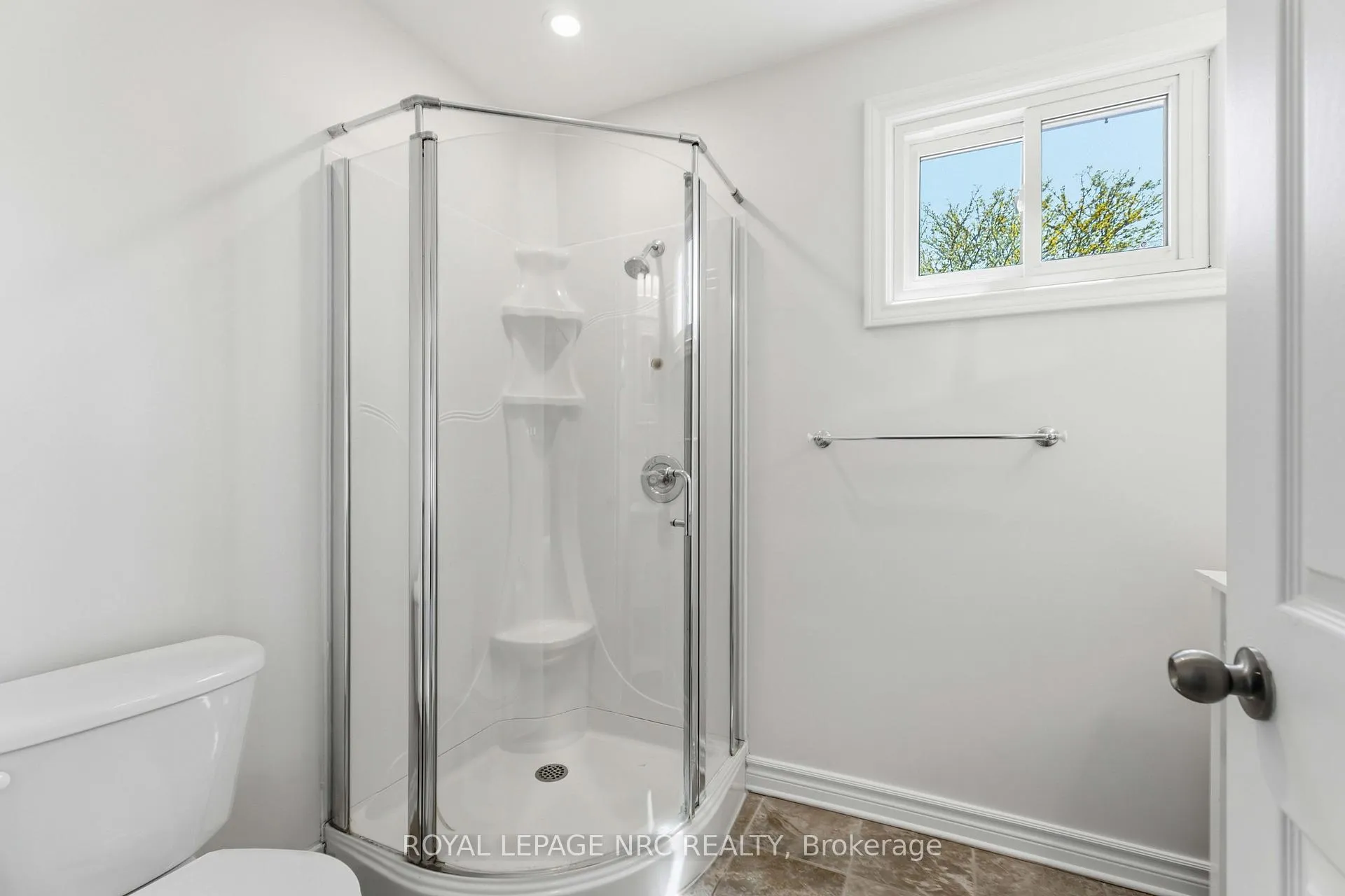 Photo 29 of 3 Cheritan Court, St. Catharines, Port Dalhousie — HOMEH