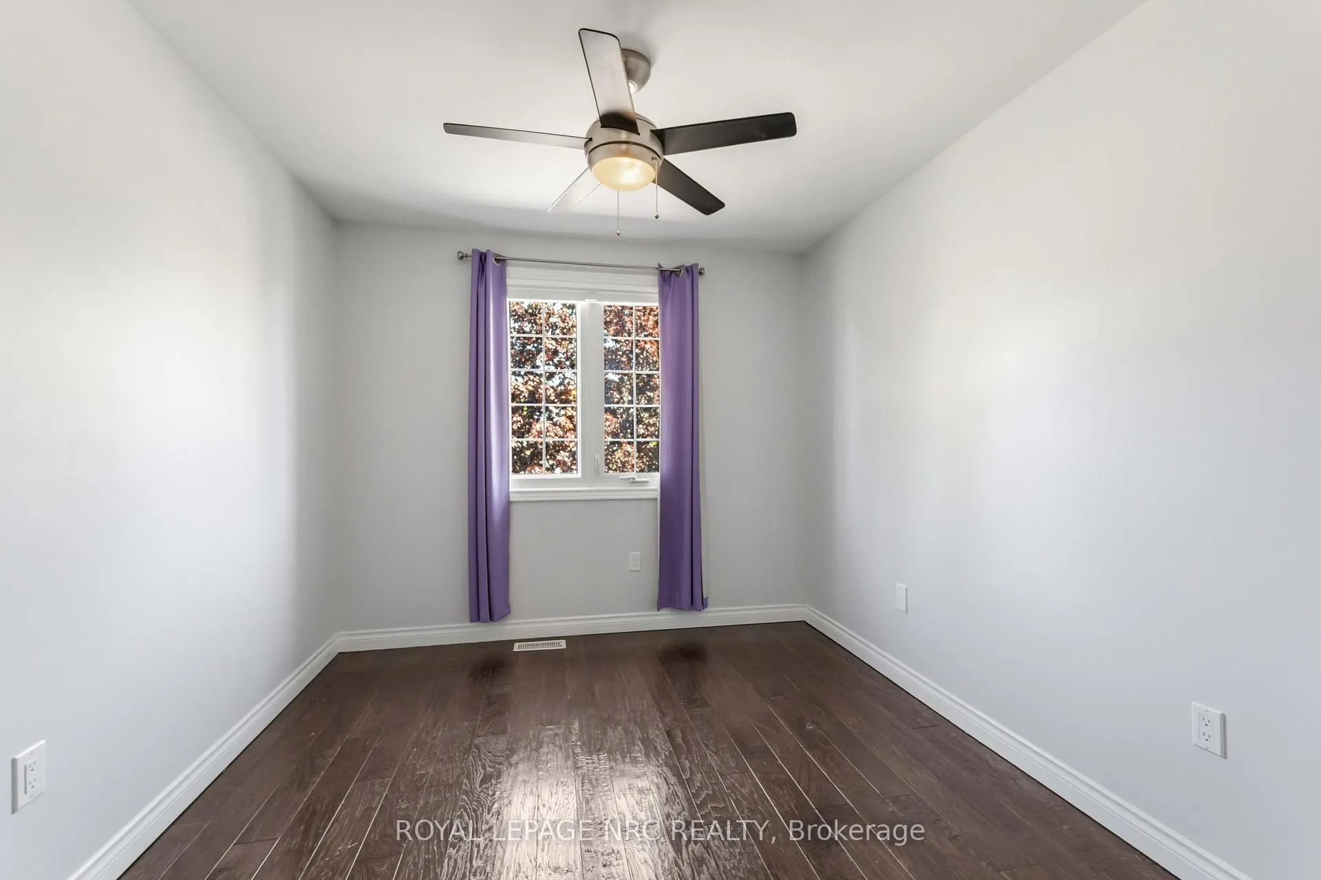 Photo 33 of 3 Cheritan Court, St. Catharines, Port Dalhousie — HOMEH