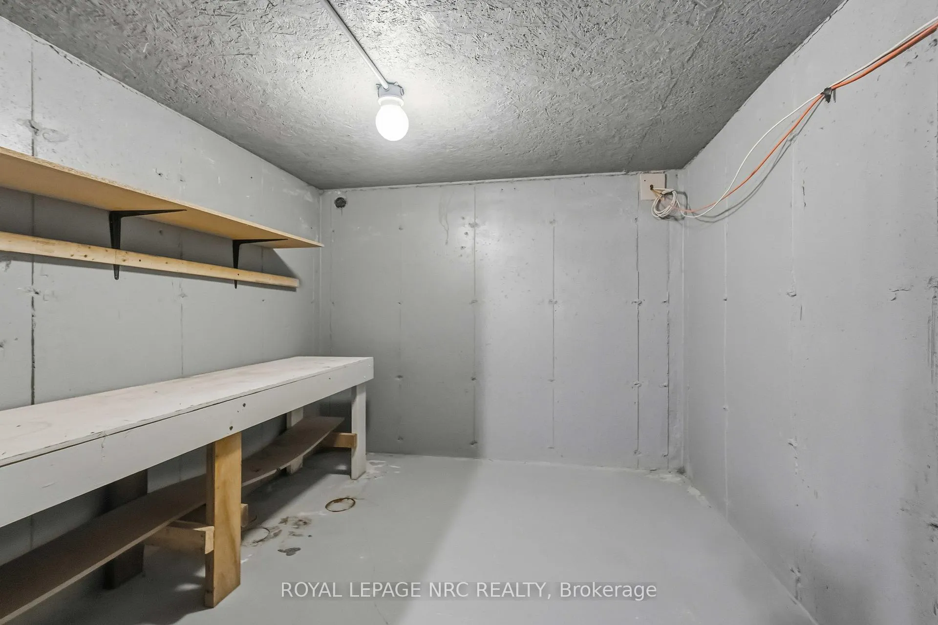 Photo 45 of 3 Cheritan Court, St. Catharines, Port Dalhousie — HOMEH