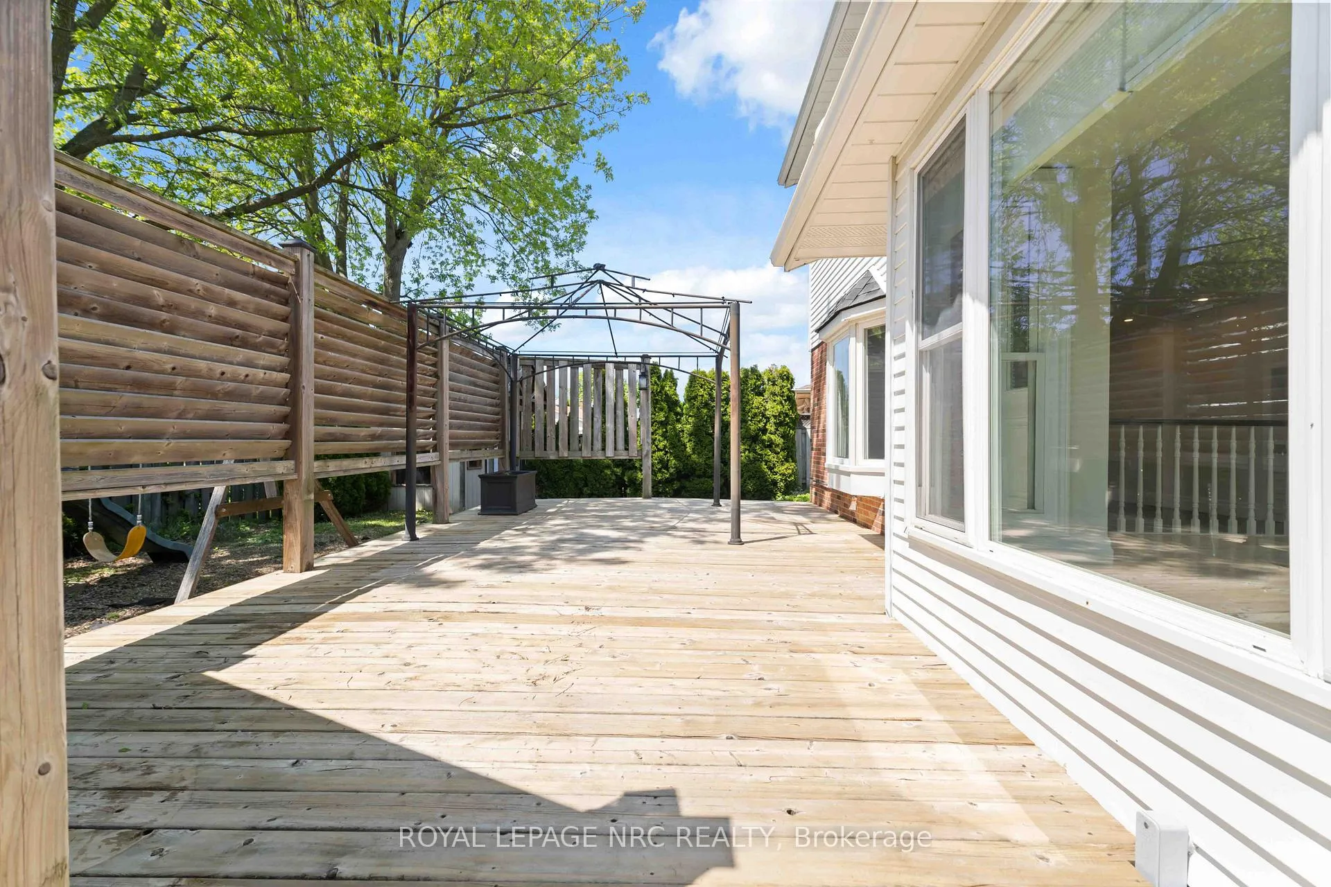Photo 47 of 3 Cheritan Court, St. Catharines, Port Dalhousie — HOMEH
