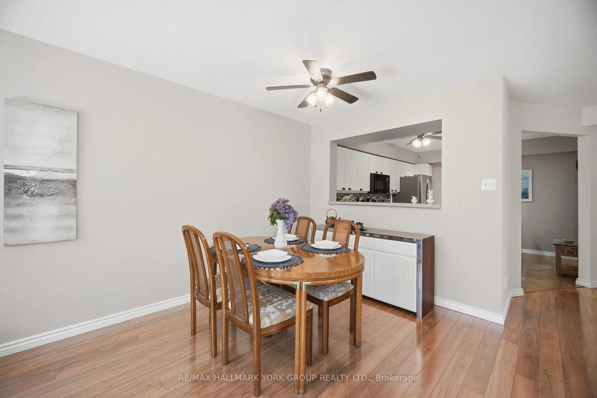 Photo 10 of Unit 15, 31 Parkette Drive, New Tecumseth, Rural New Tecumseth — HOMEH