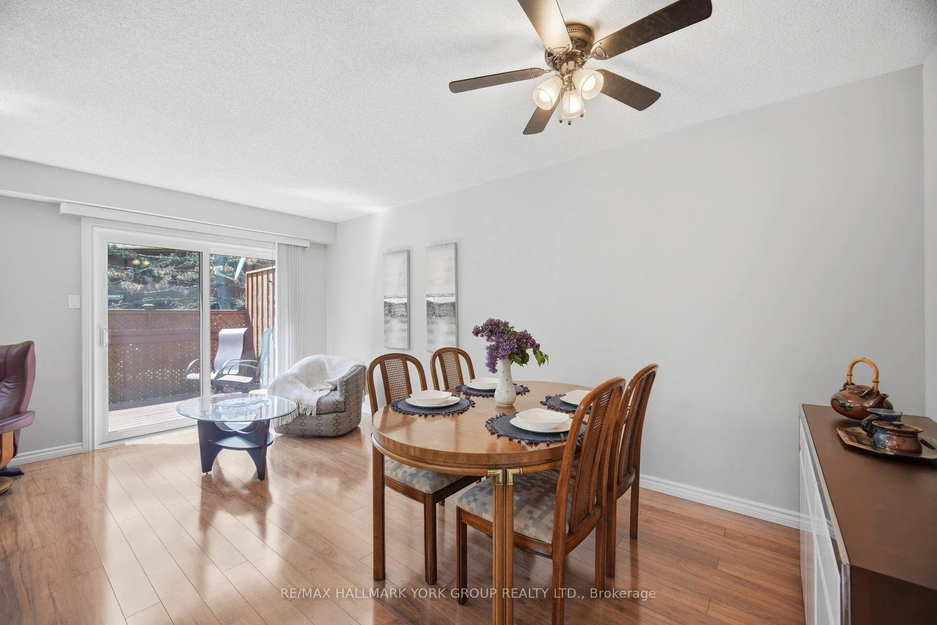 Photo 11 of Unit 15, 31 Parkette Drive, New Tecumseth, Rural New Tecumseth — HOMEH