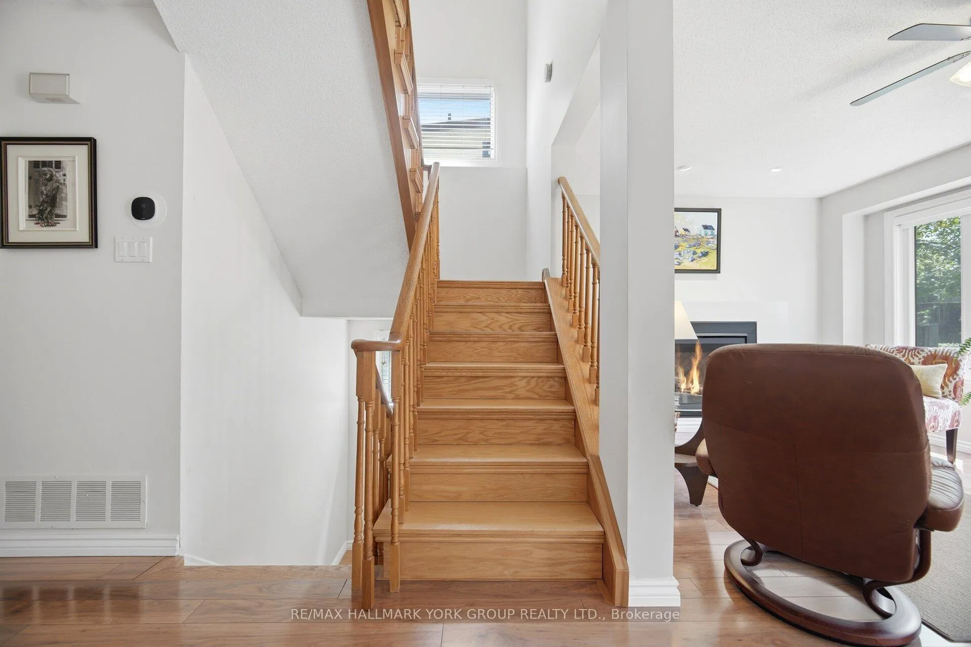 Photo 20 of Unit 15, 31 Parkette Drive, New Tecumseth, Rural New Tecumseth — HOMEH